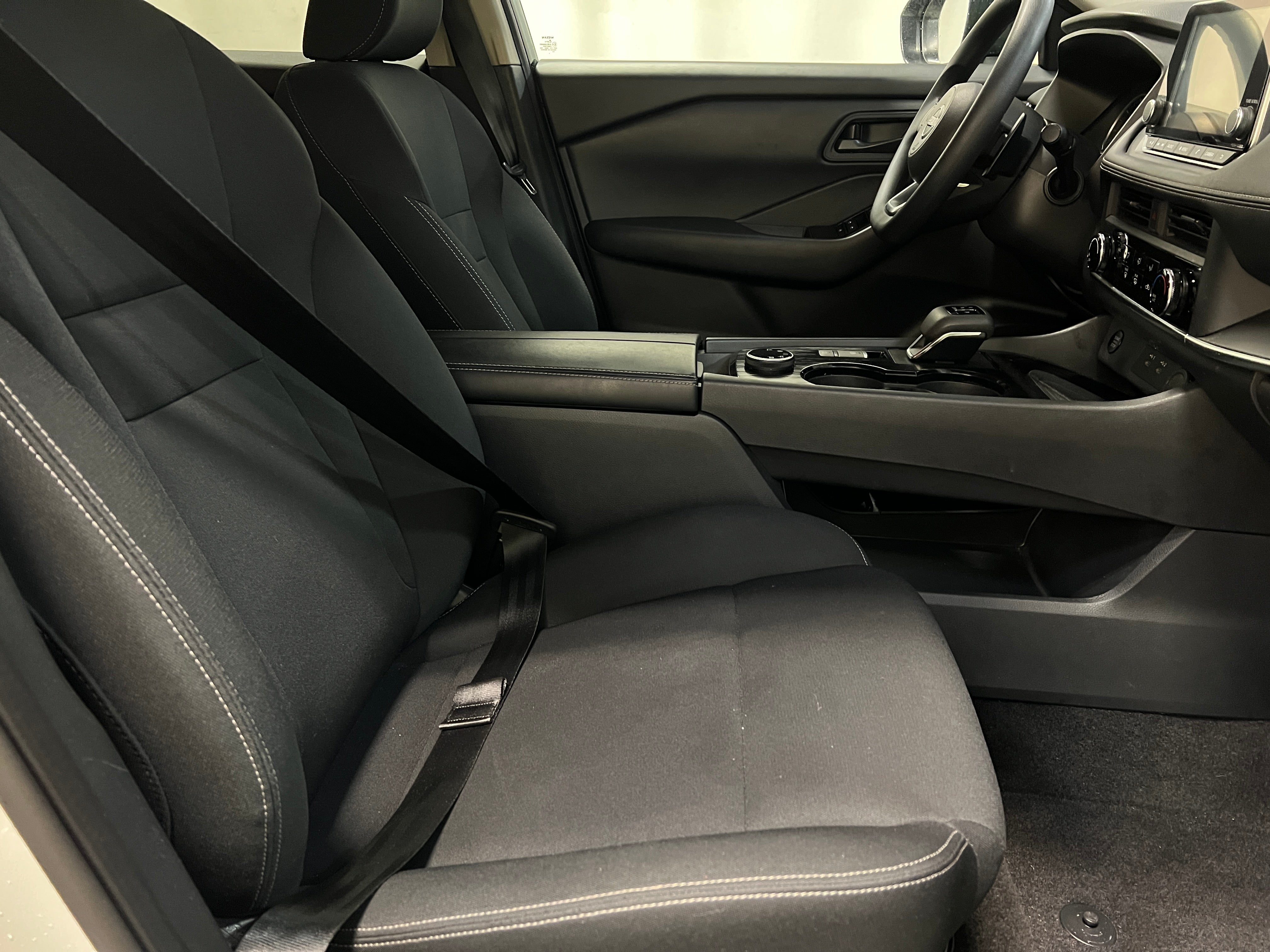 2024 Nissan Rogue S 2