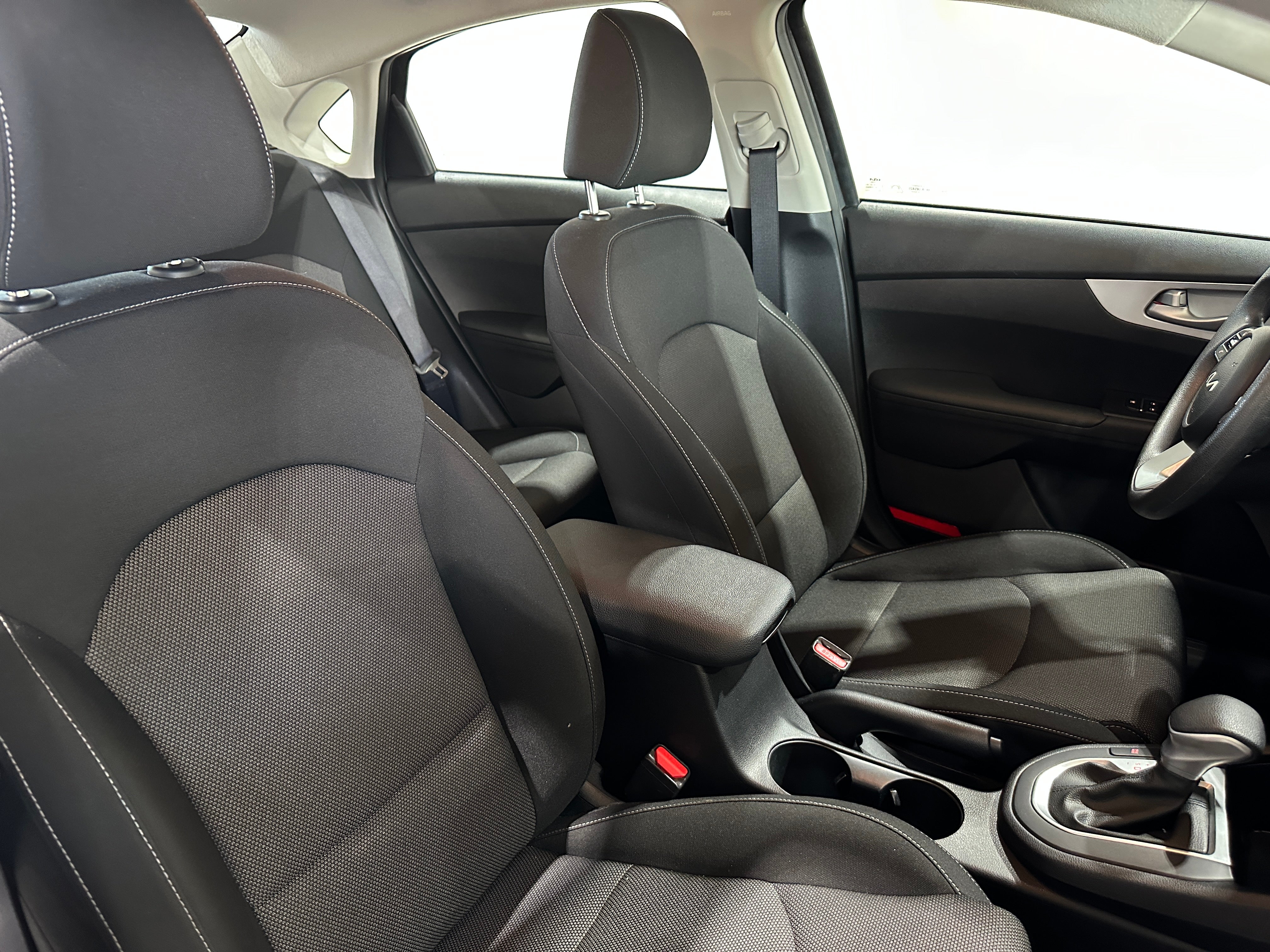 2024 Kia Forte LXS 2