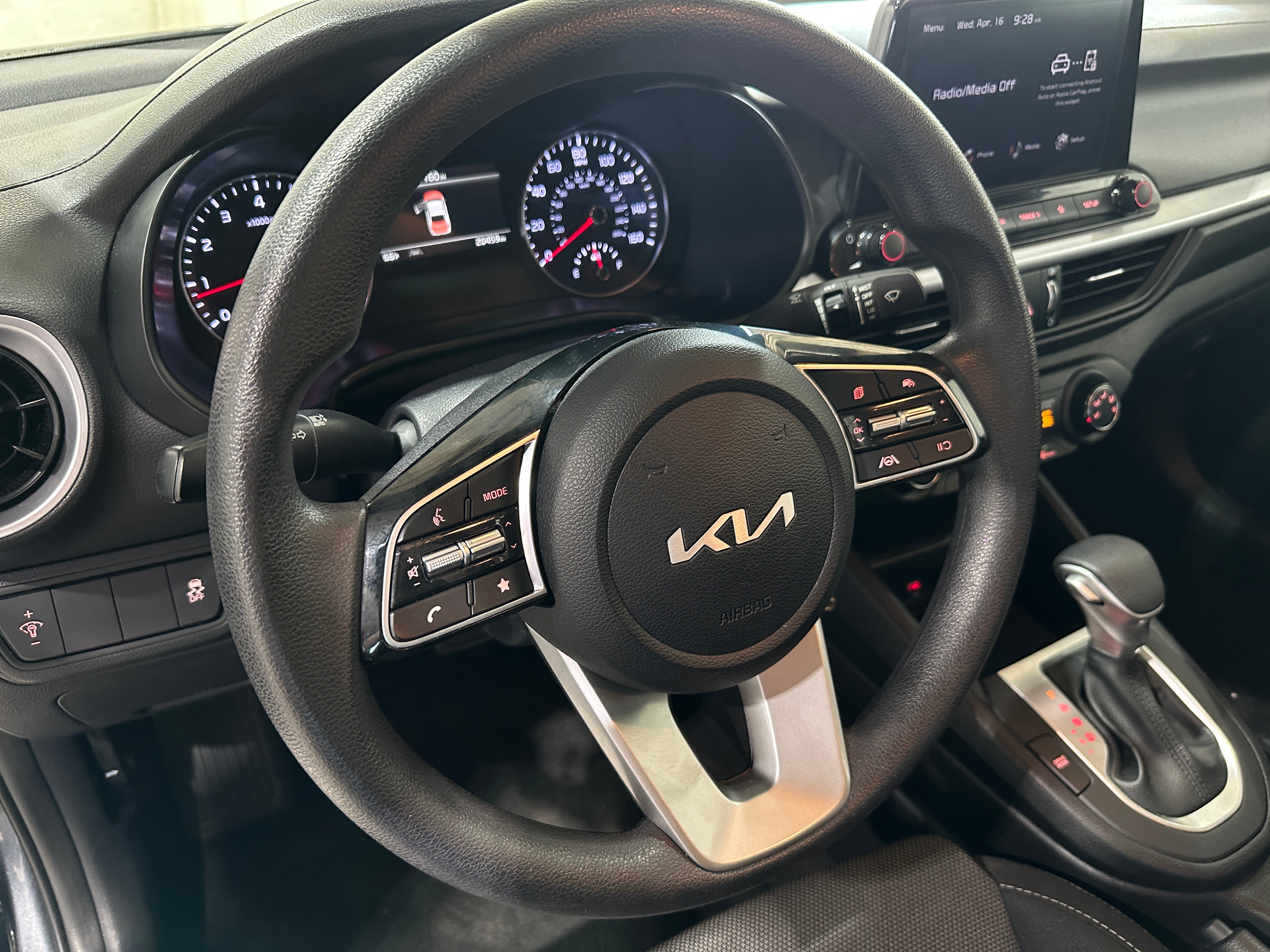 2024 Kia Forte LXS 5