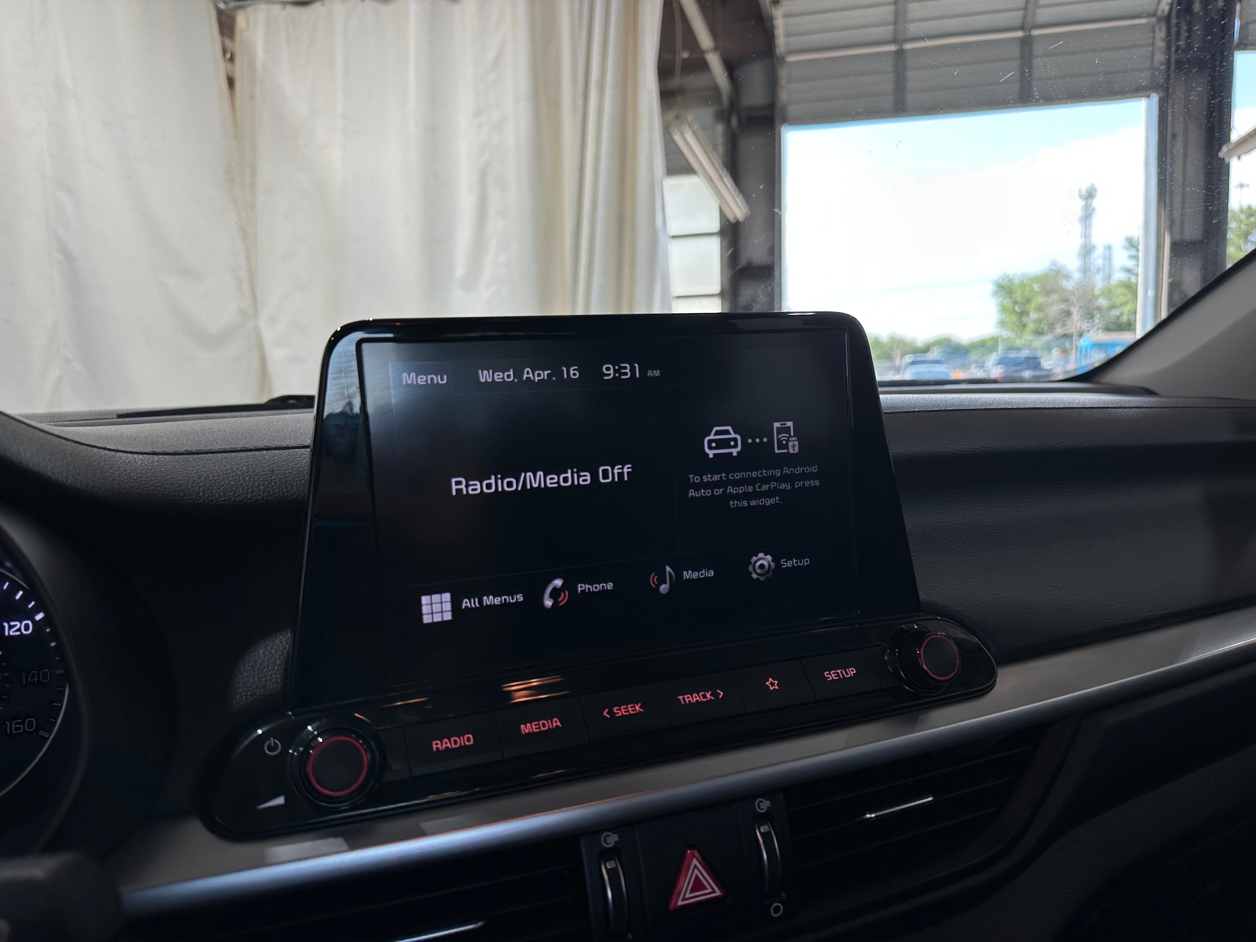 2024 Kia Forte LXS 4