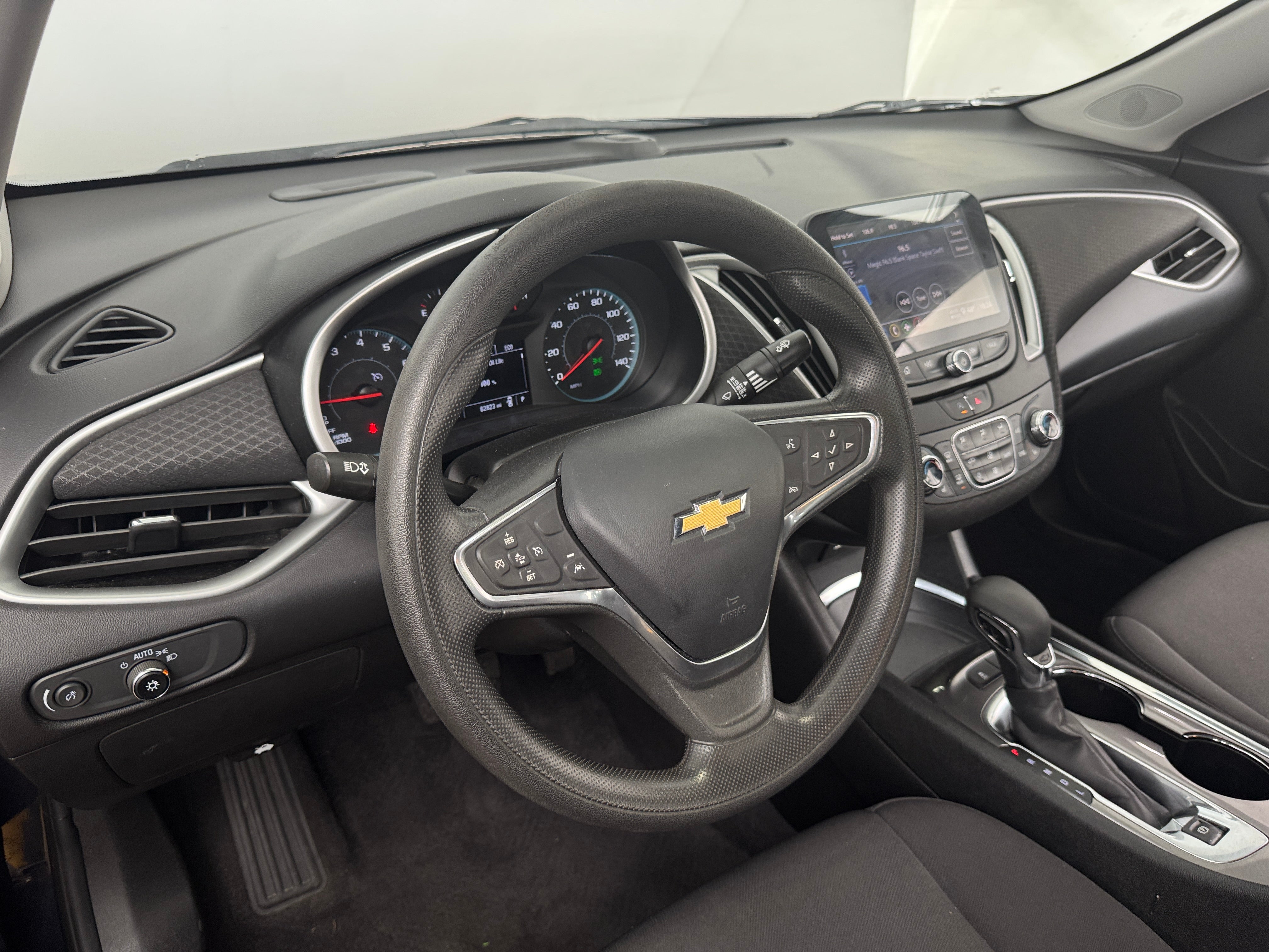 2023 Chevrolet Malibu LT 3