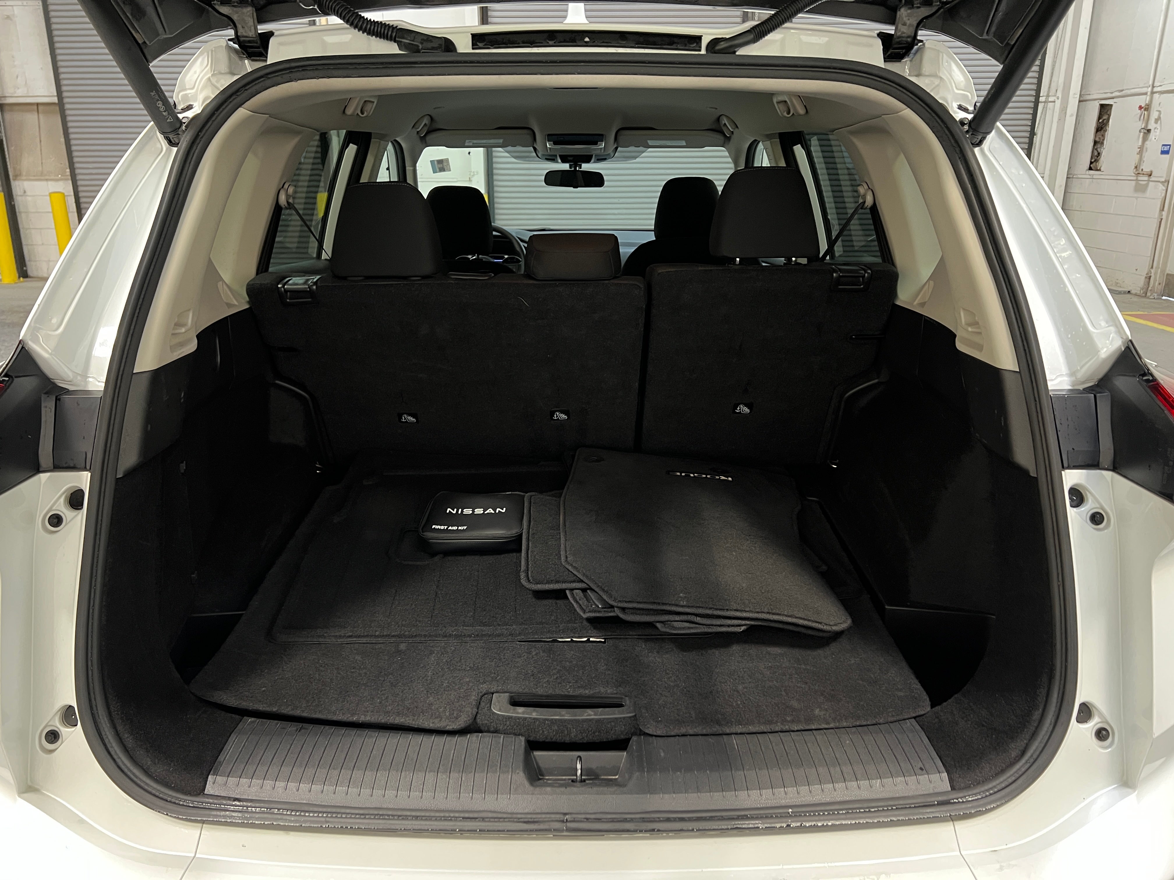 2024 Nissan Rogue SV 7