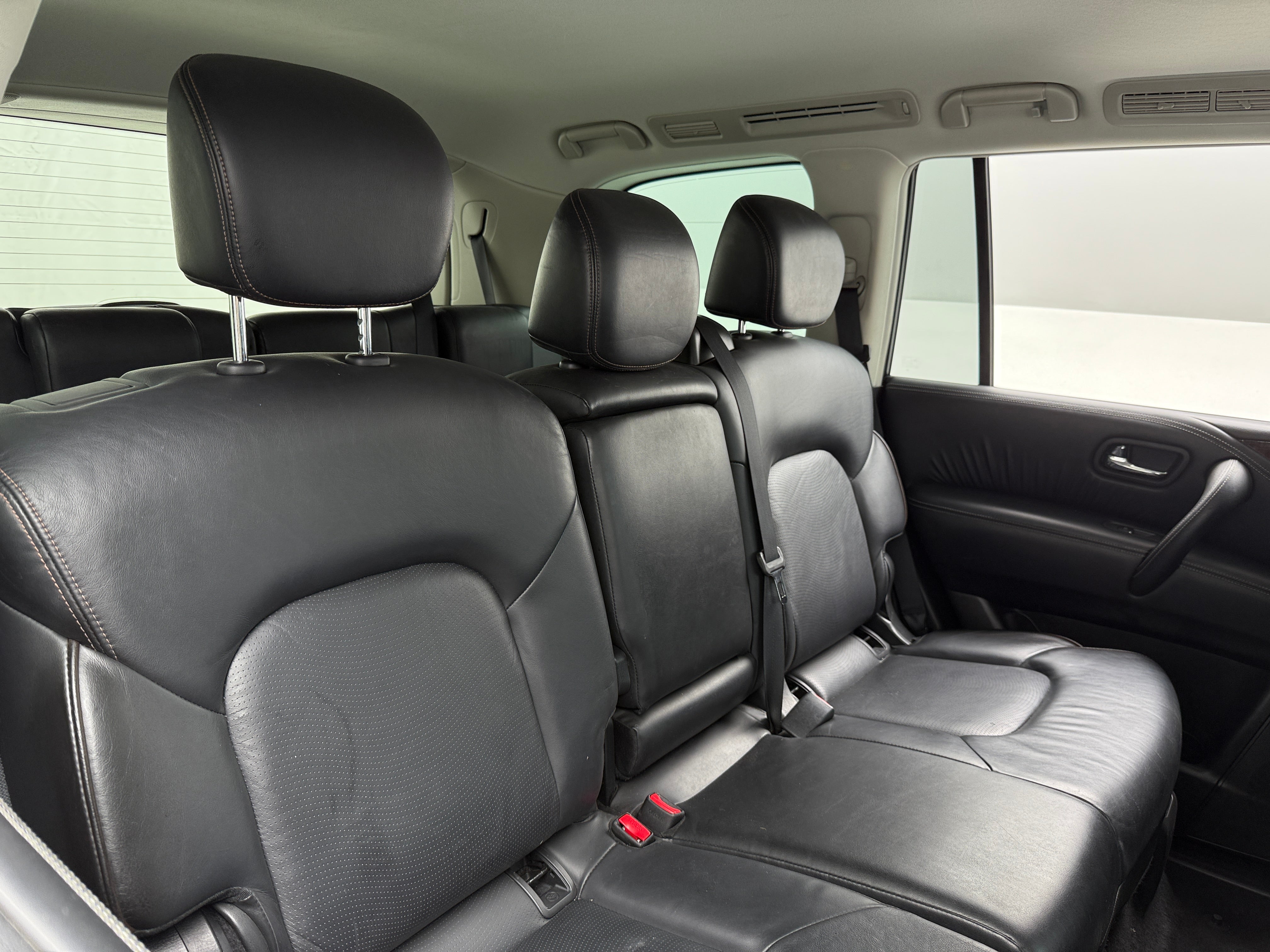 2020 Nissan Armada SL 5
