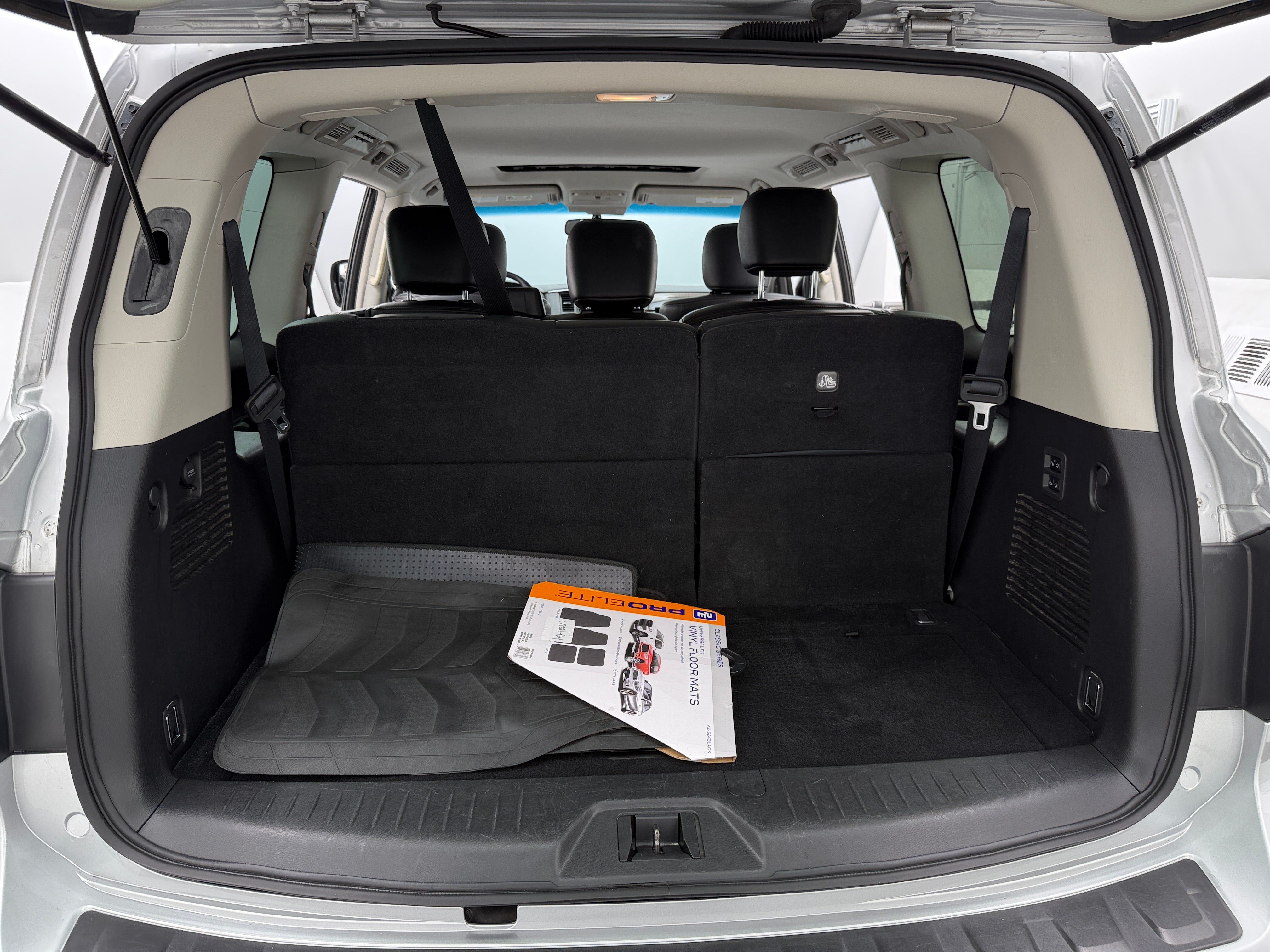 2020 Nissan Armada SL 6