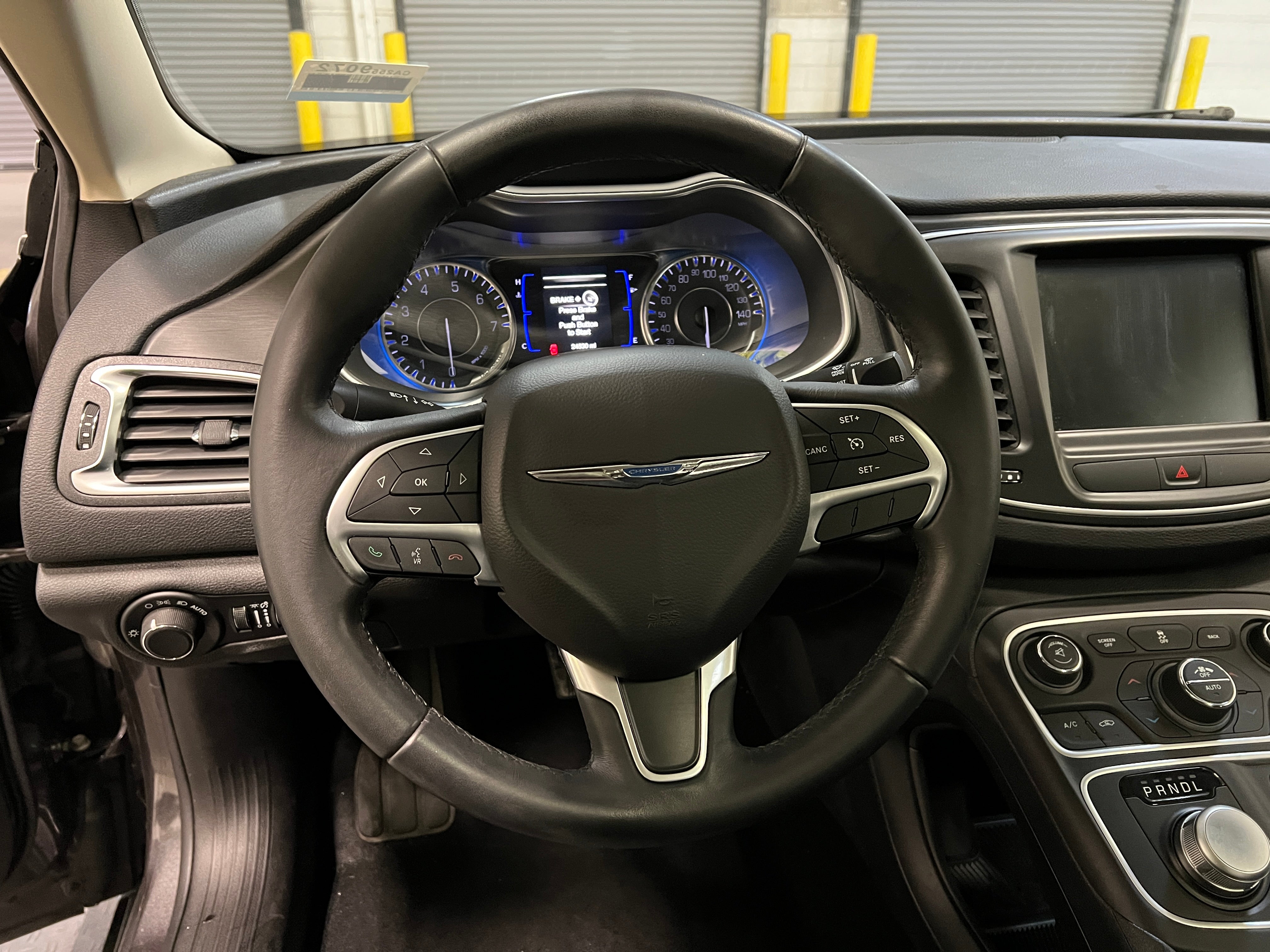 2016 Chrysler 200 Limited 5