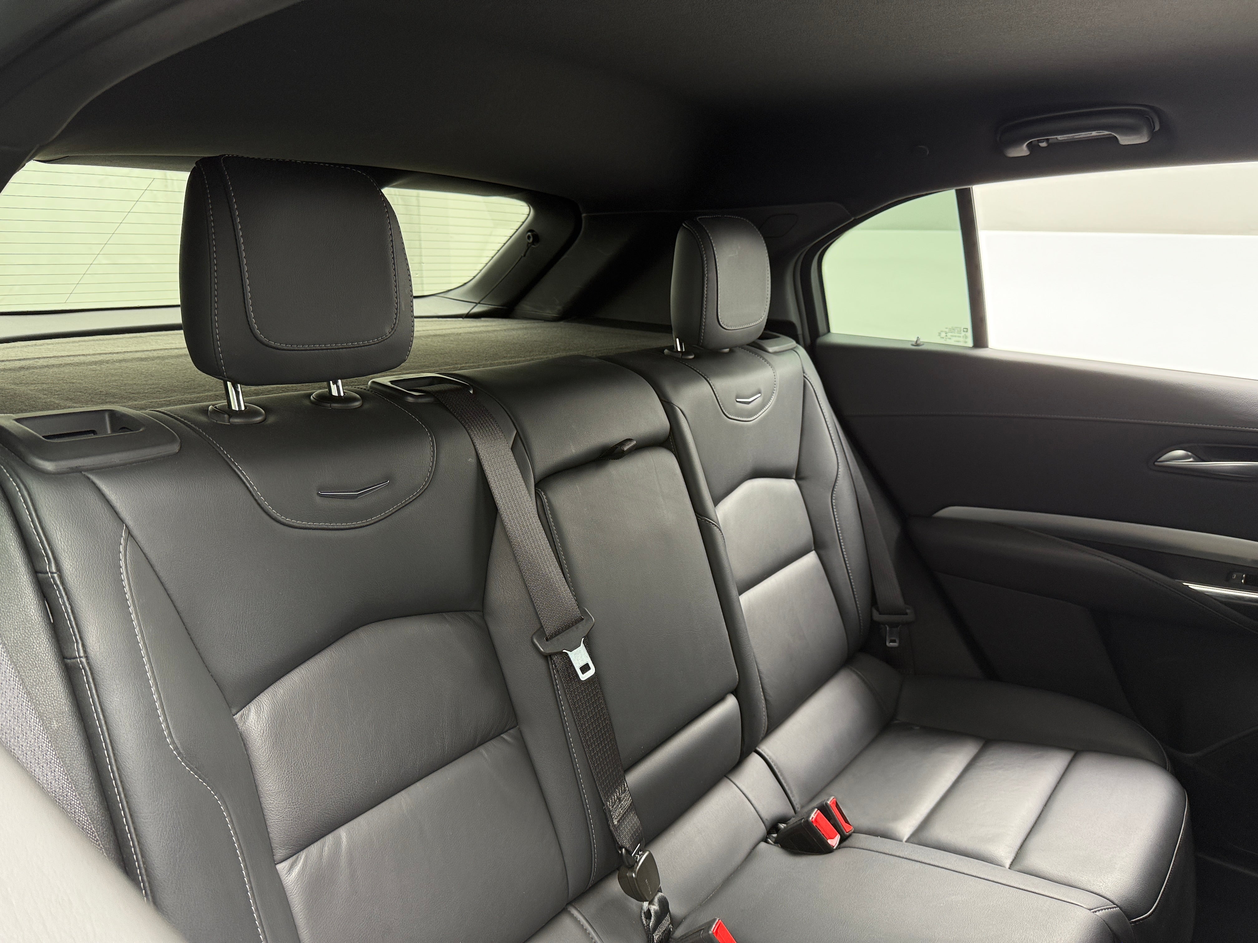 2023 Cadillac XT4 Premium Luxury 5