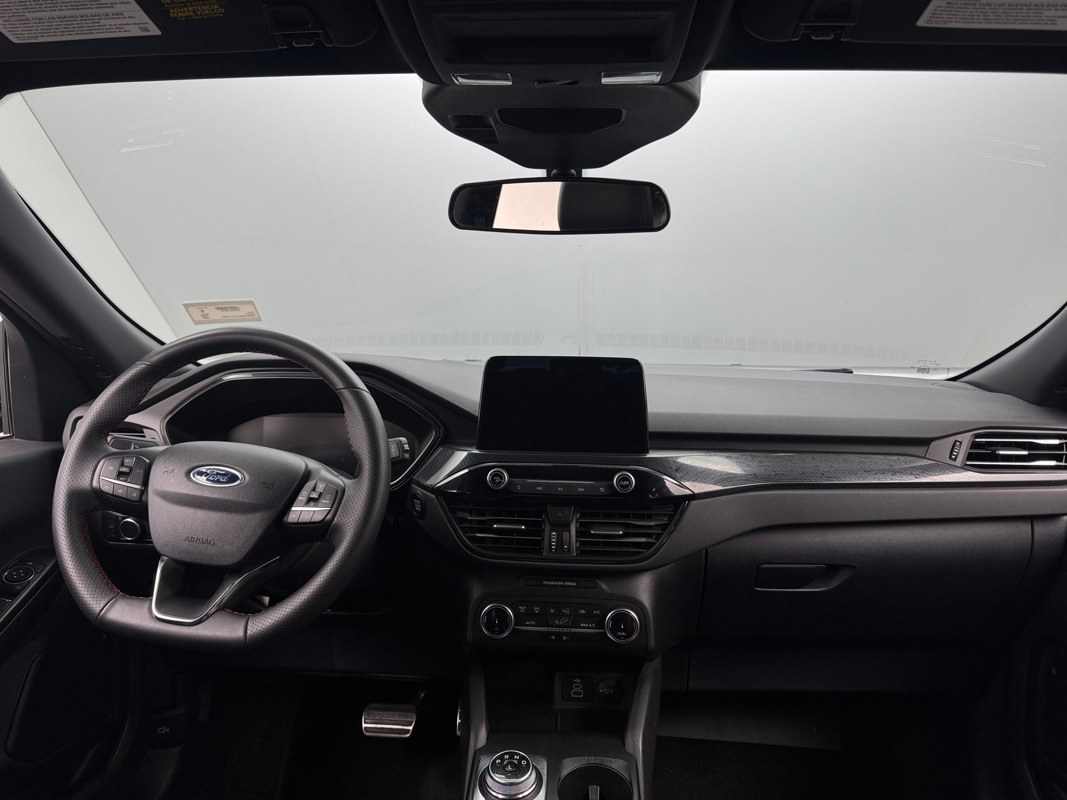 2024 Ford Escape ST-Line 3