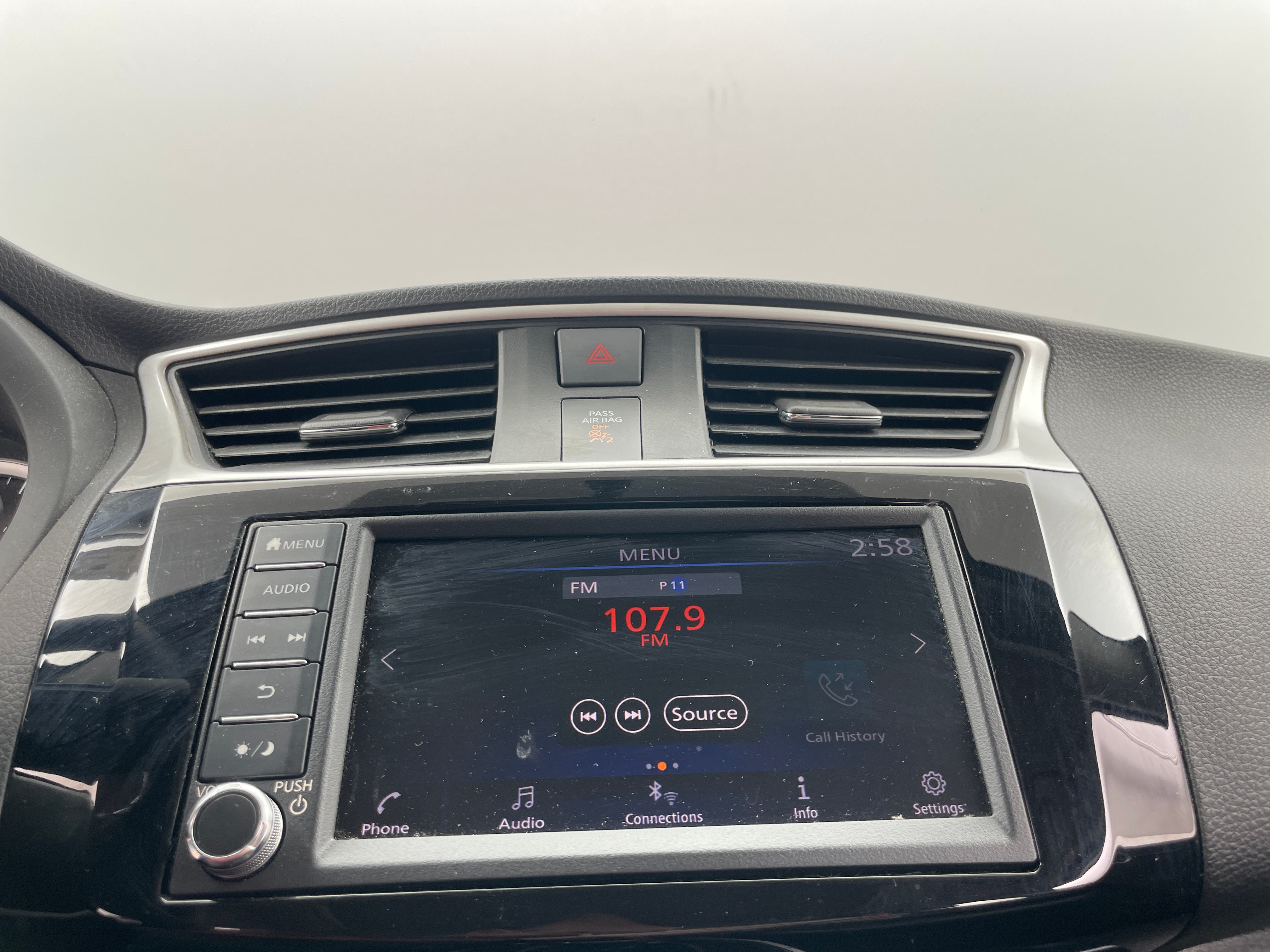 2019 Nissan Sentra SR 4