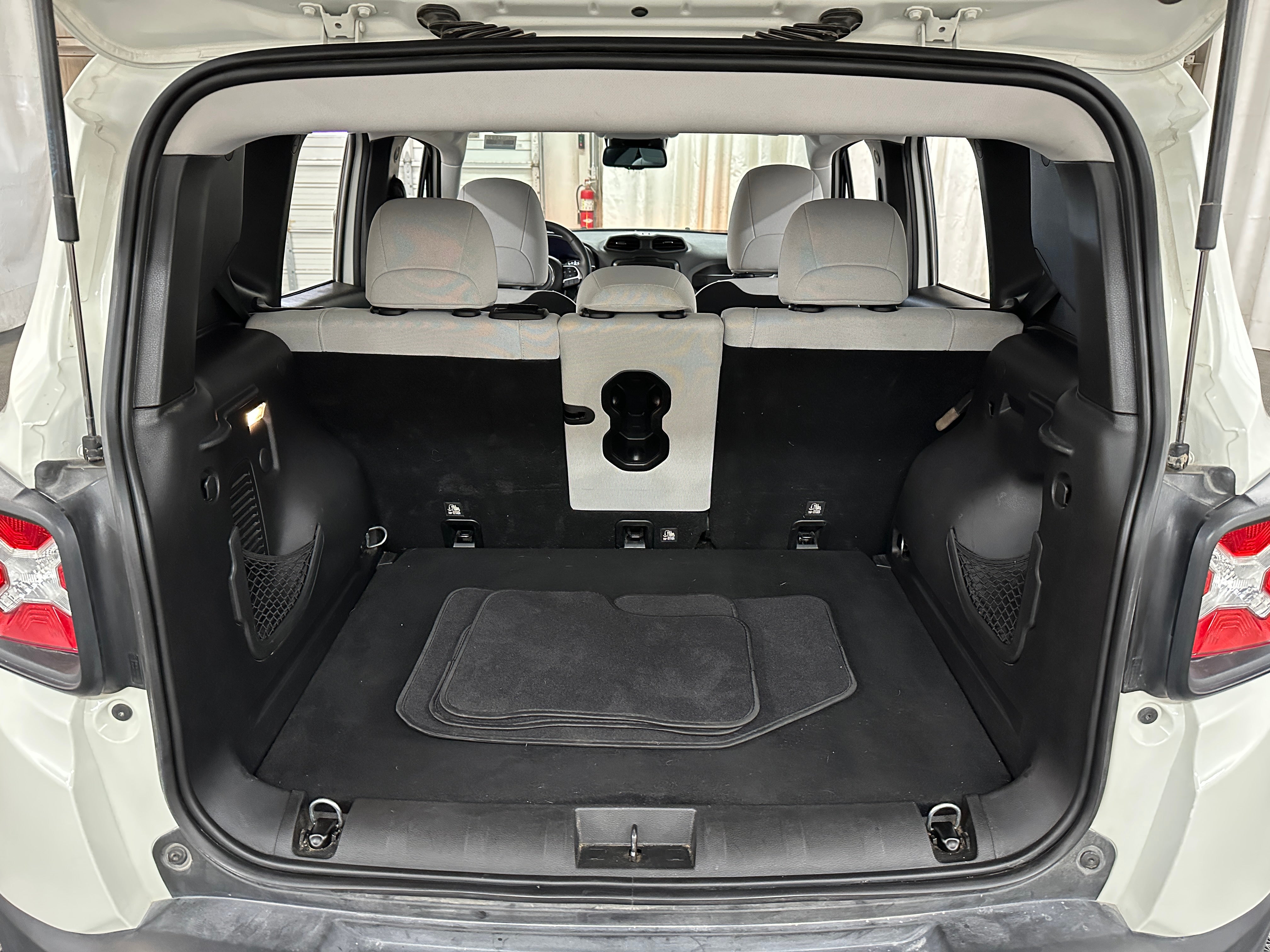 2019 Jeep Renegade Latitude 7