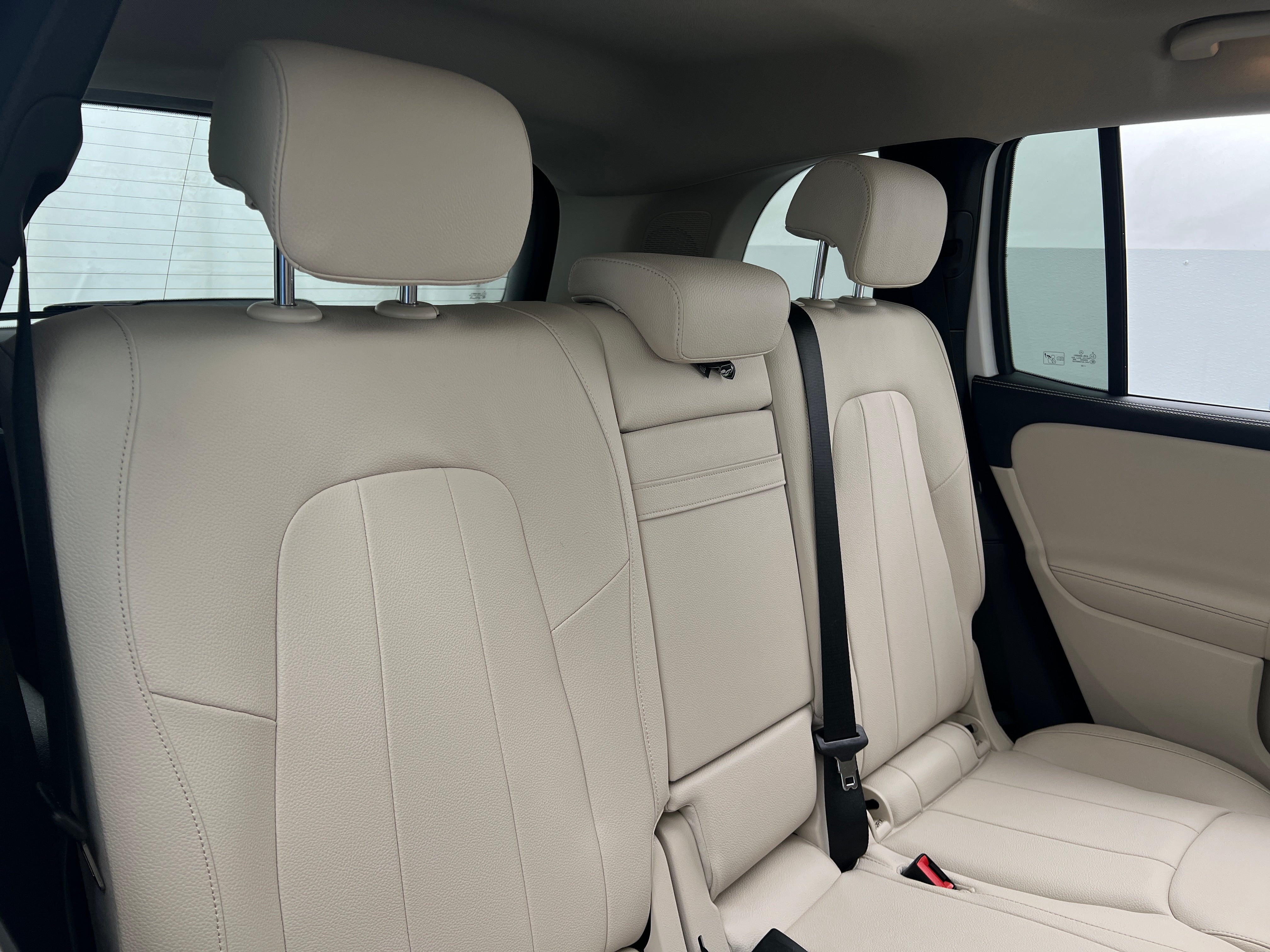 2022 Mercedes-Benz GLB 250 5