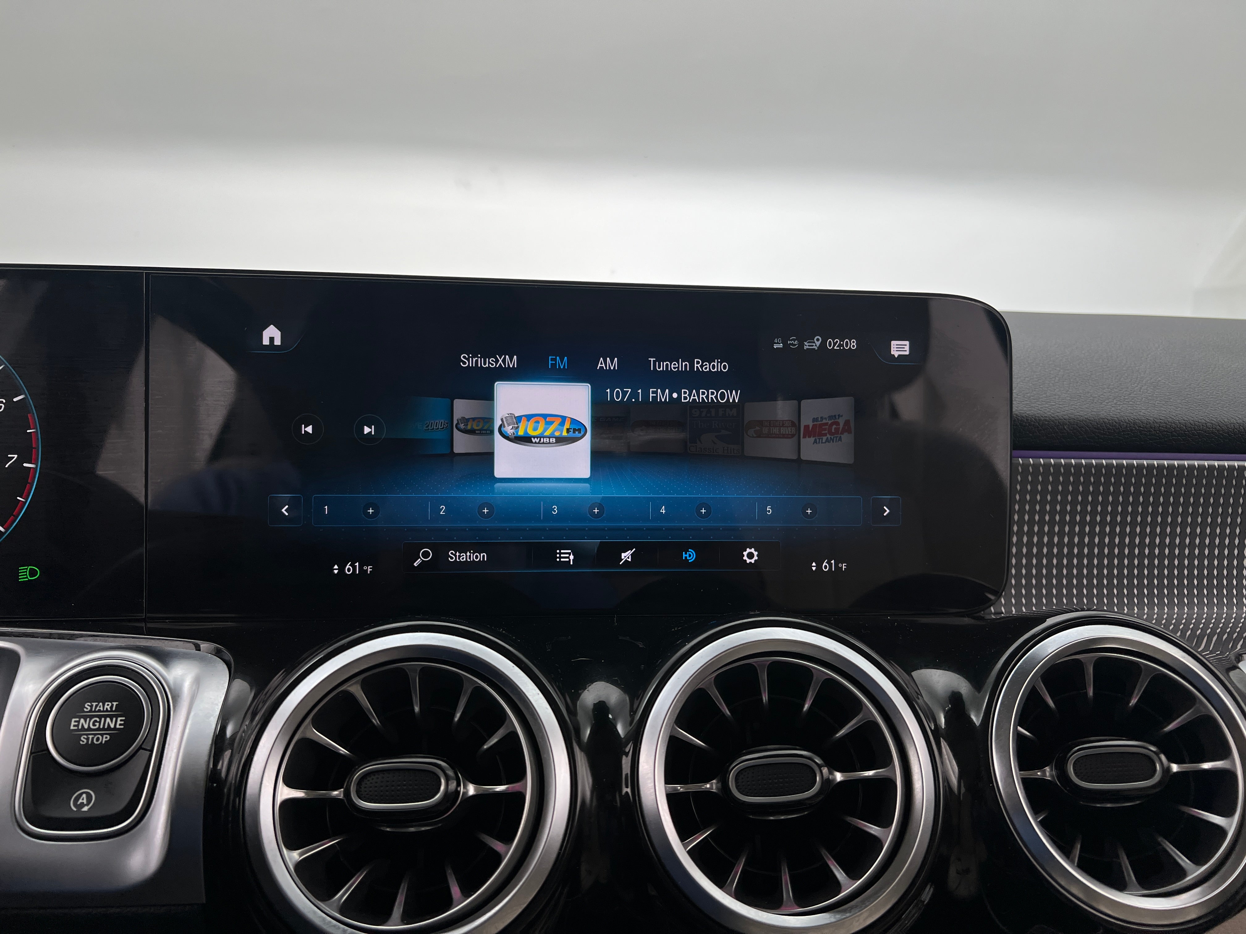 2022 Mercedes-Benz GLB 250 3