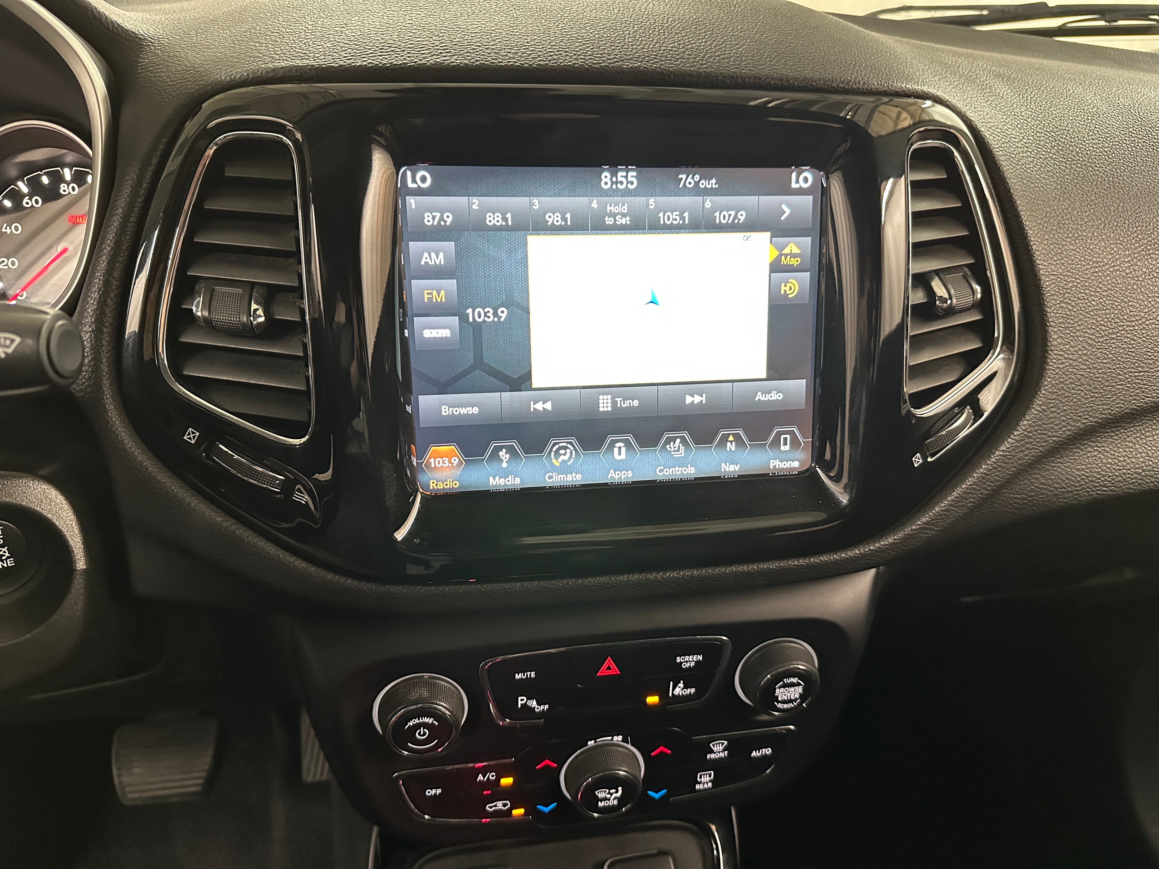 2018 Jeep Compass Limited 3