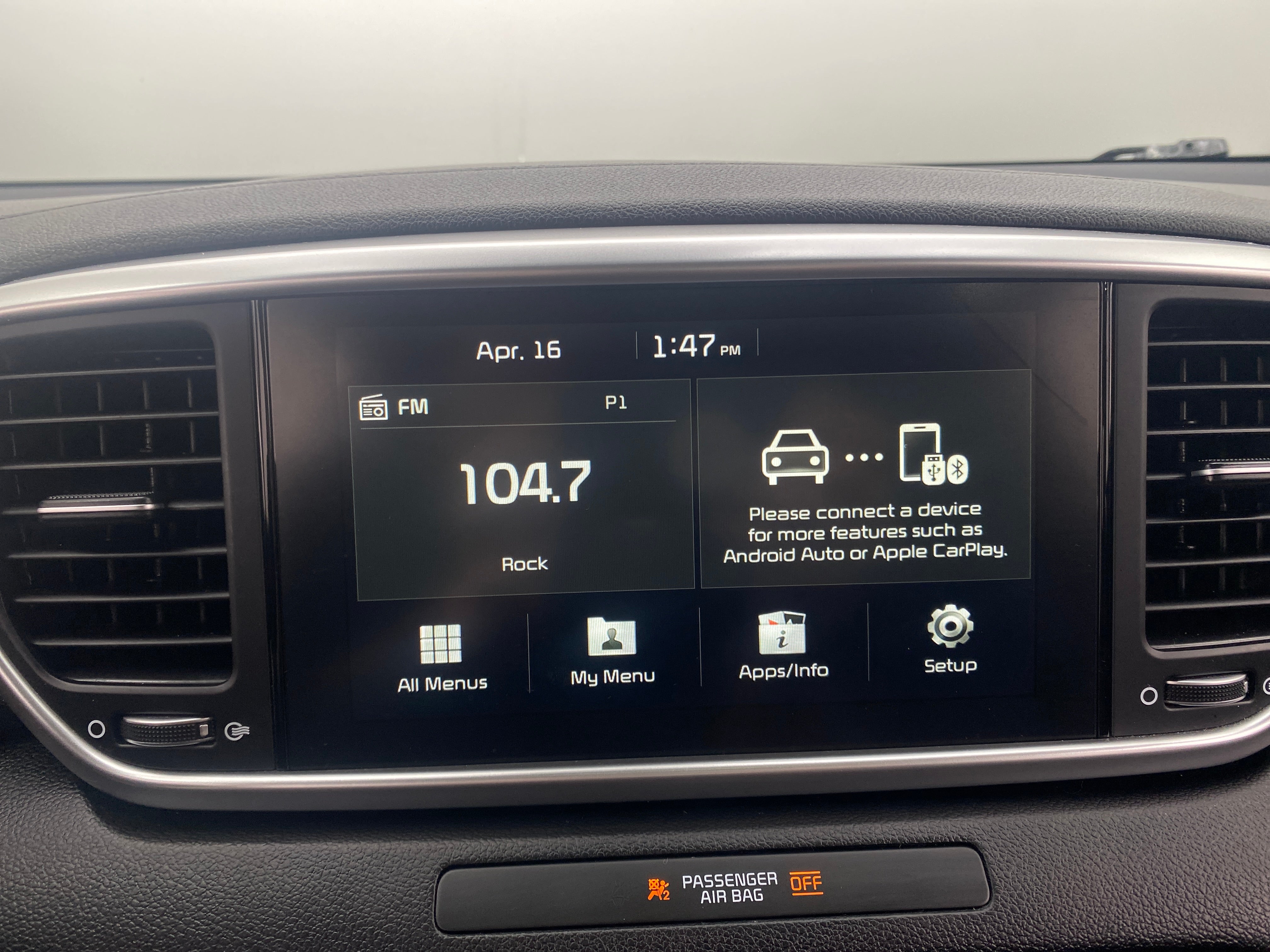 2020 Kia Sportage S 3