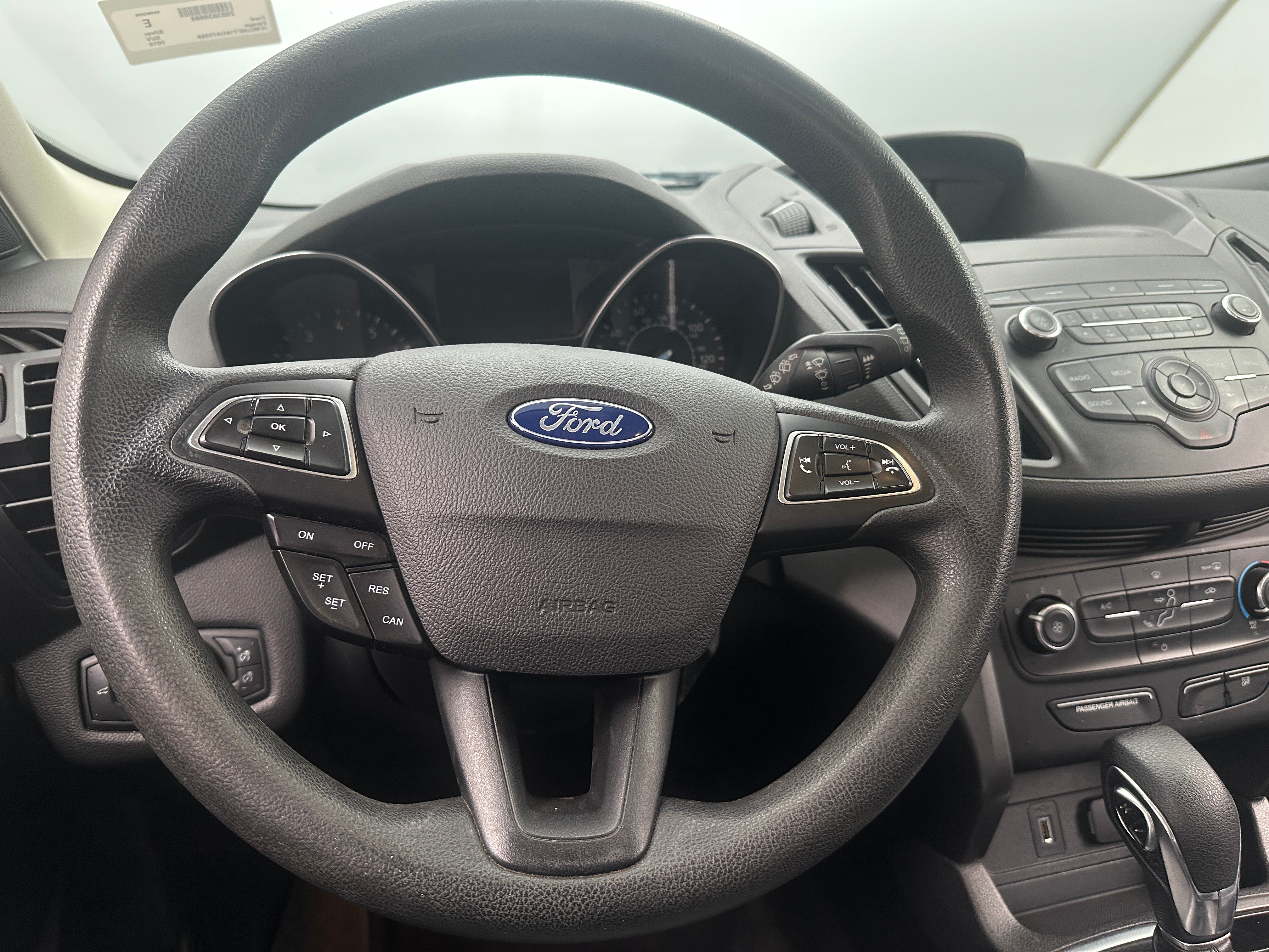 2019 Ford Escape S 5