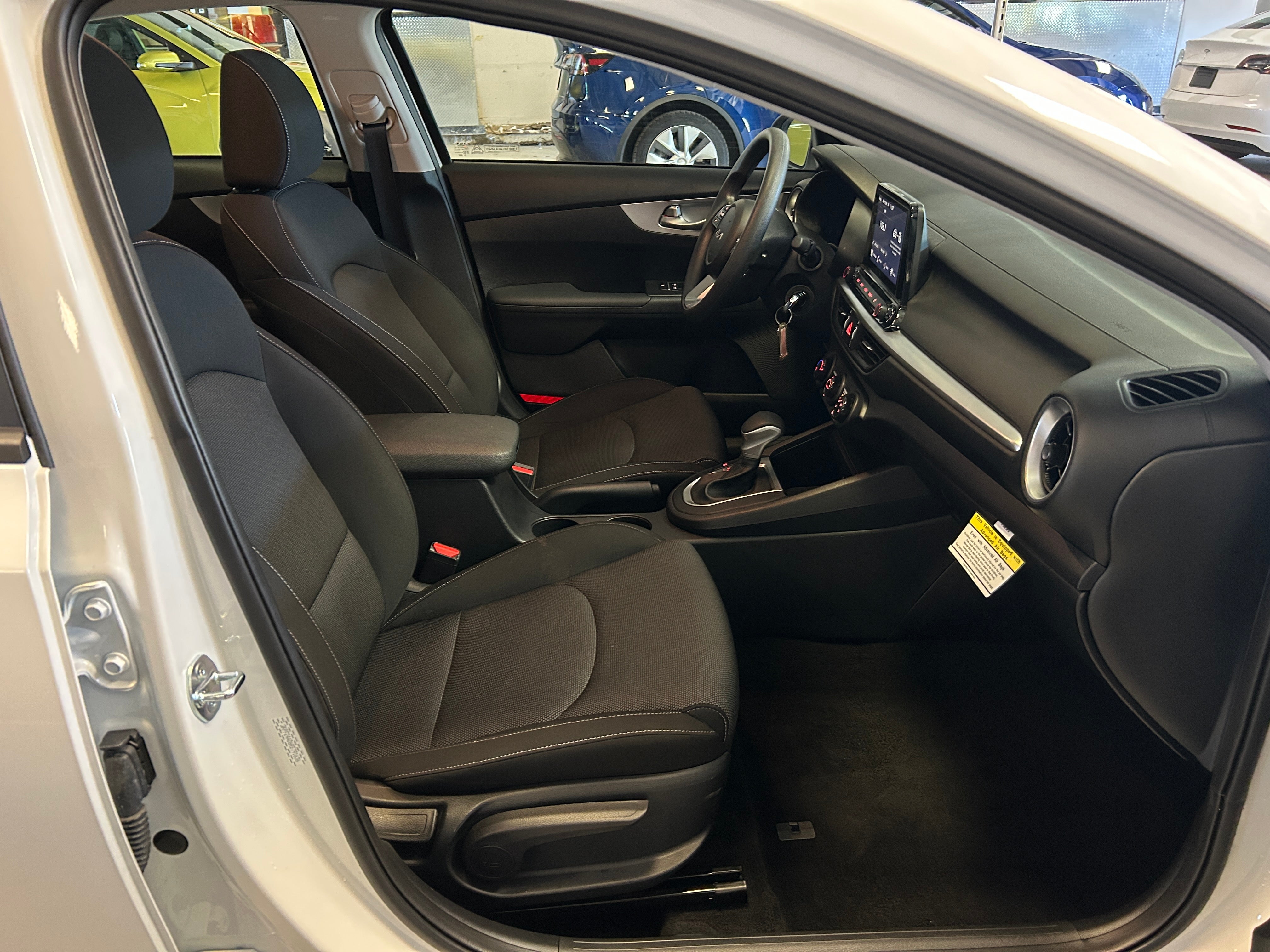 2024 Kia Forte LXS 2