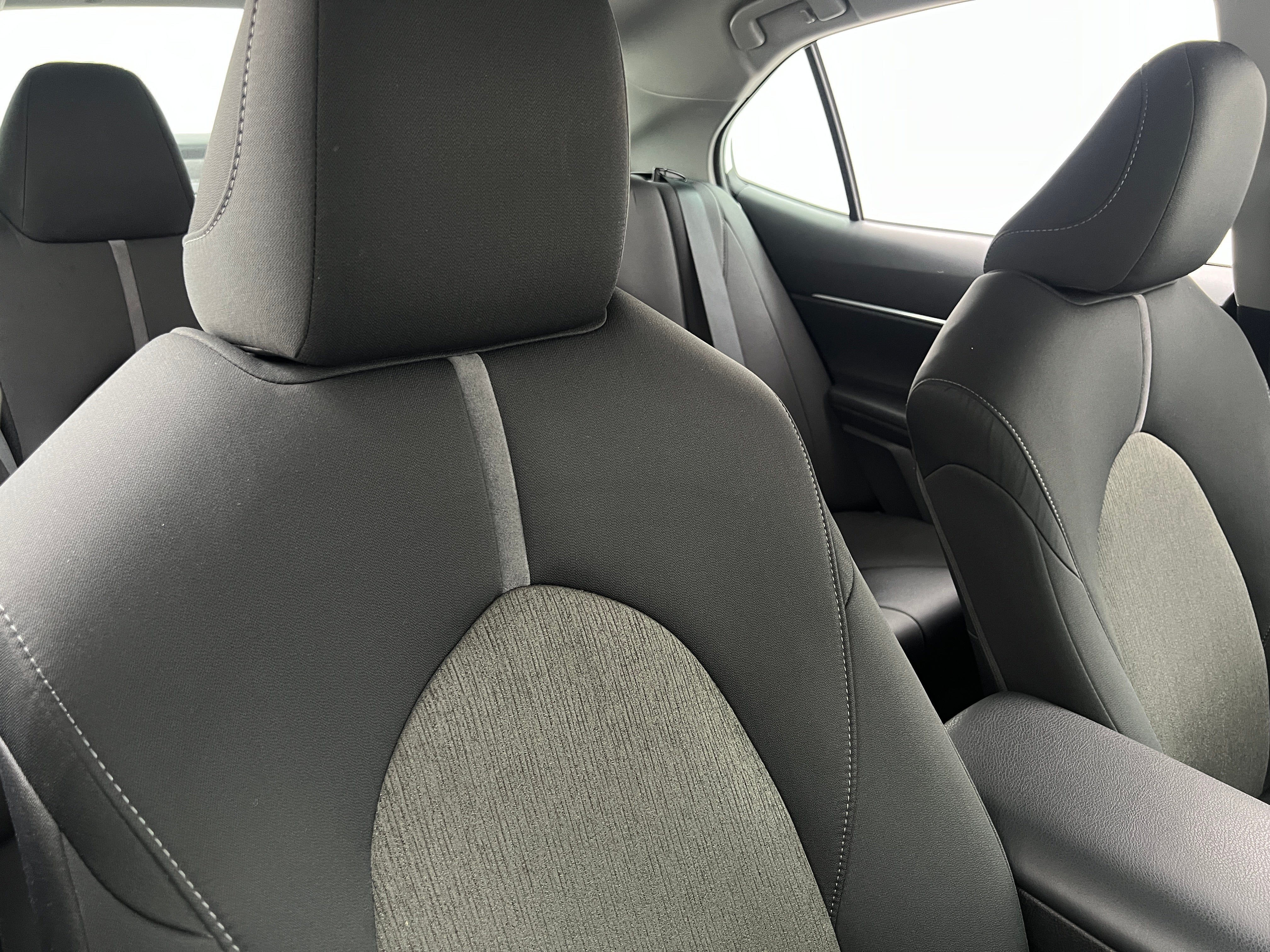 2023 Toyota Camry LE 2