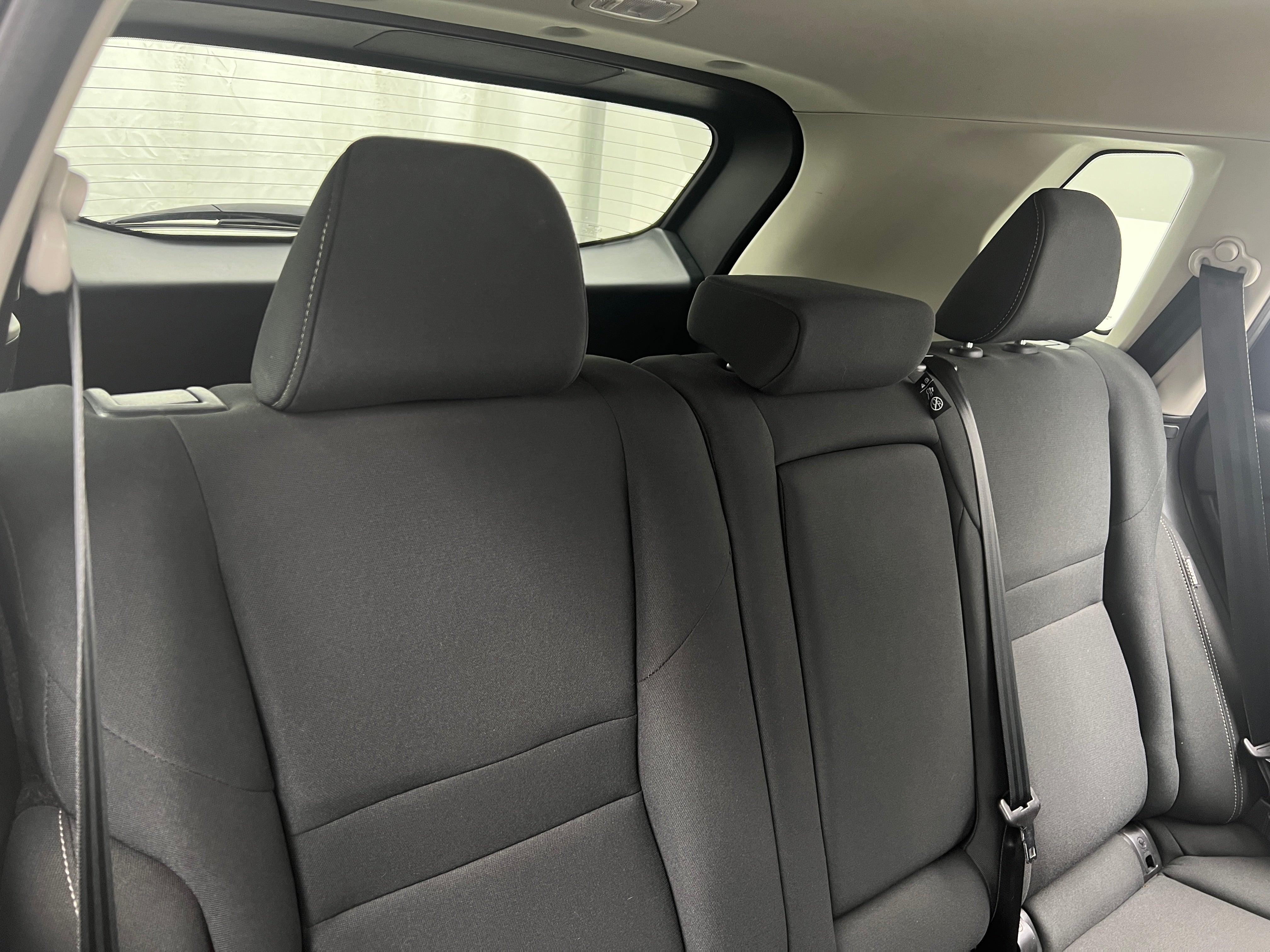 2024 Nissan Rogue S 6