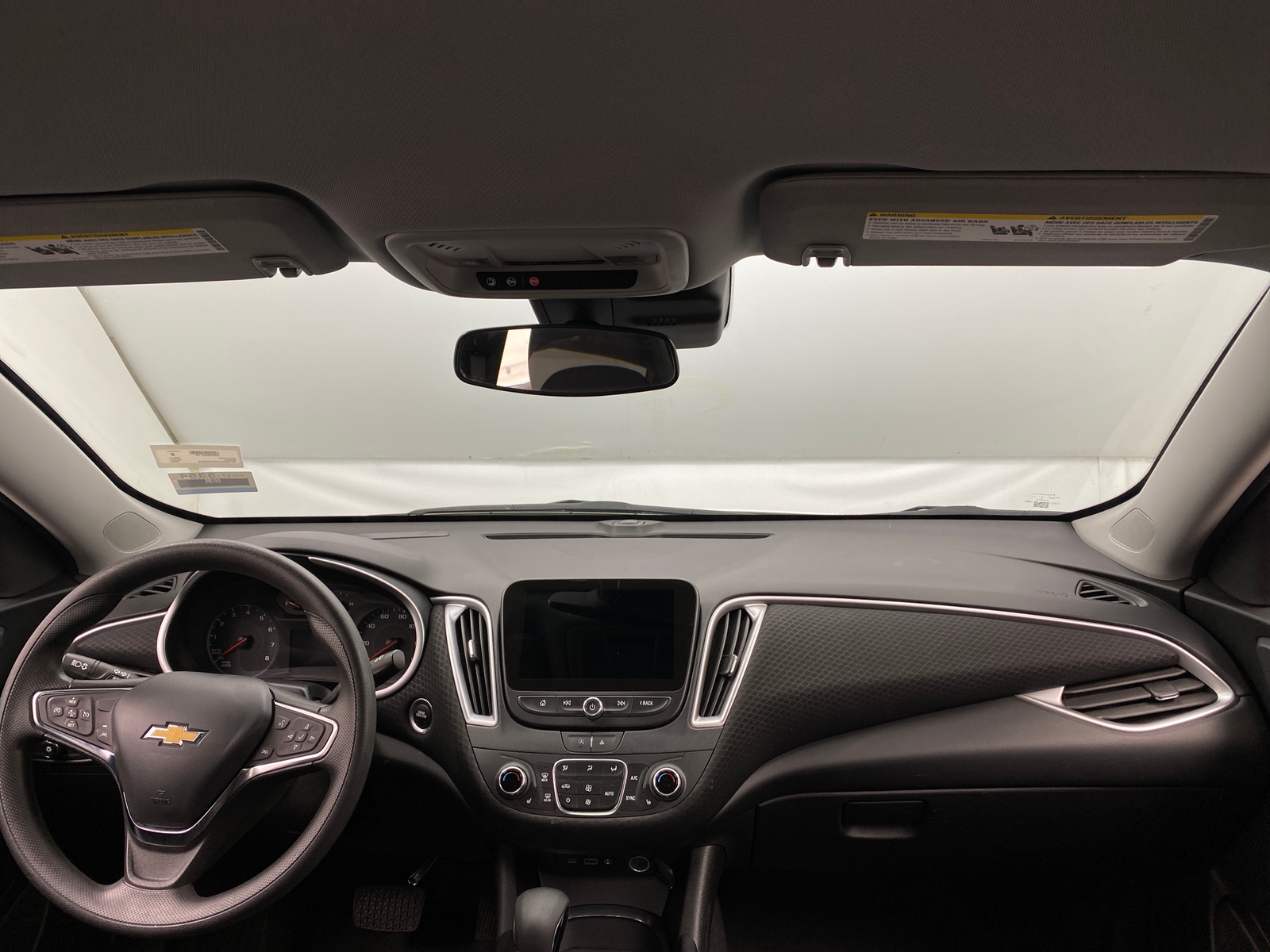 Thumbnail: 2023 Chevrolet Malibu - 3