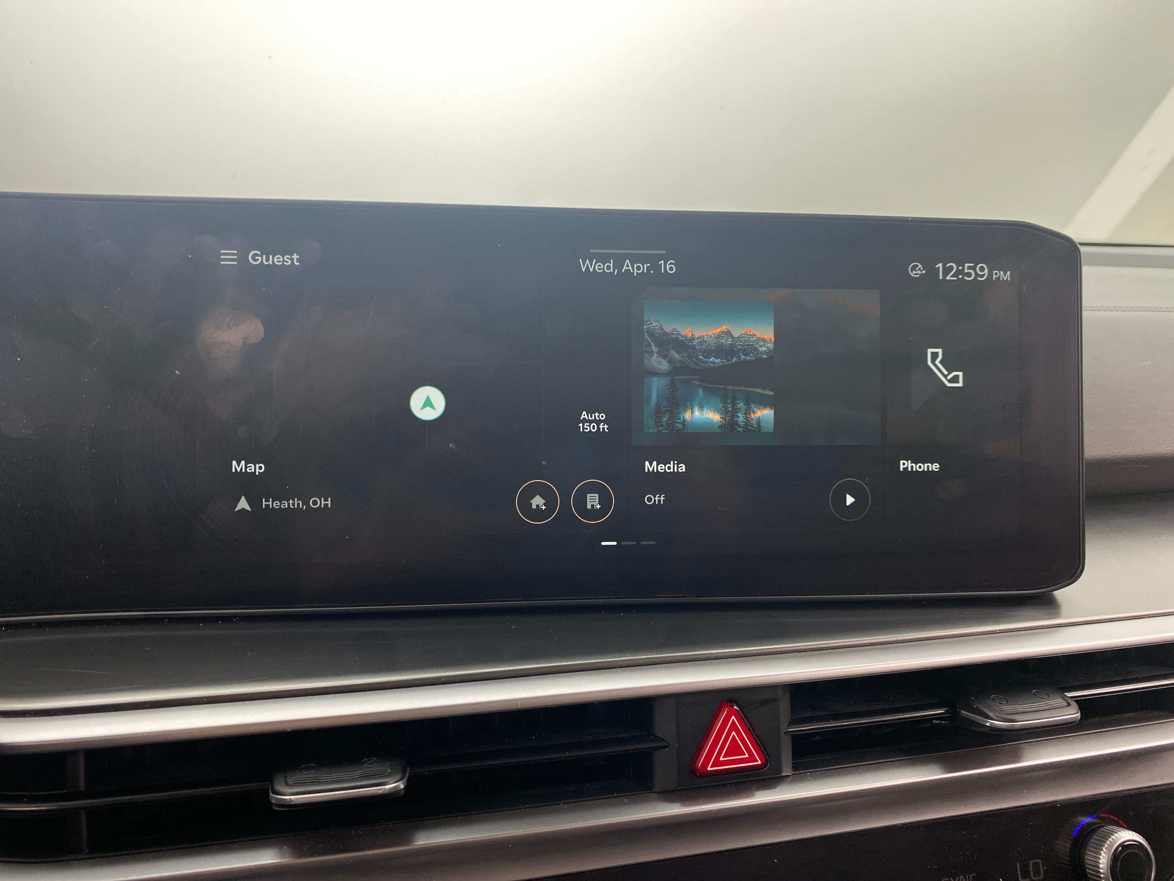 2024 Kia Sorento S 4