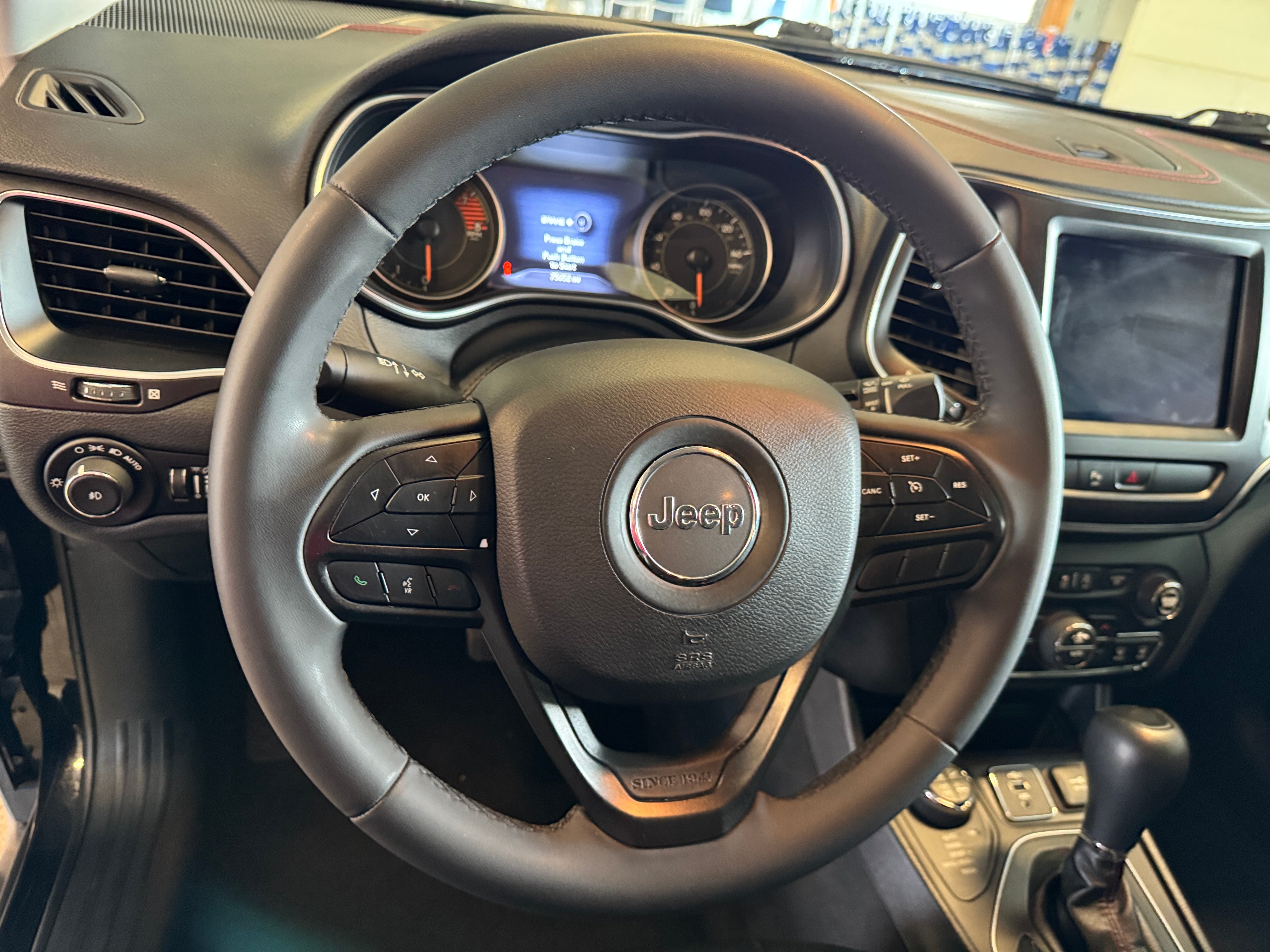 2020 Jeep Cherokee Trailhawk 4