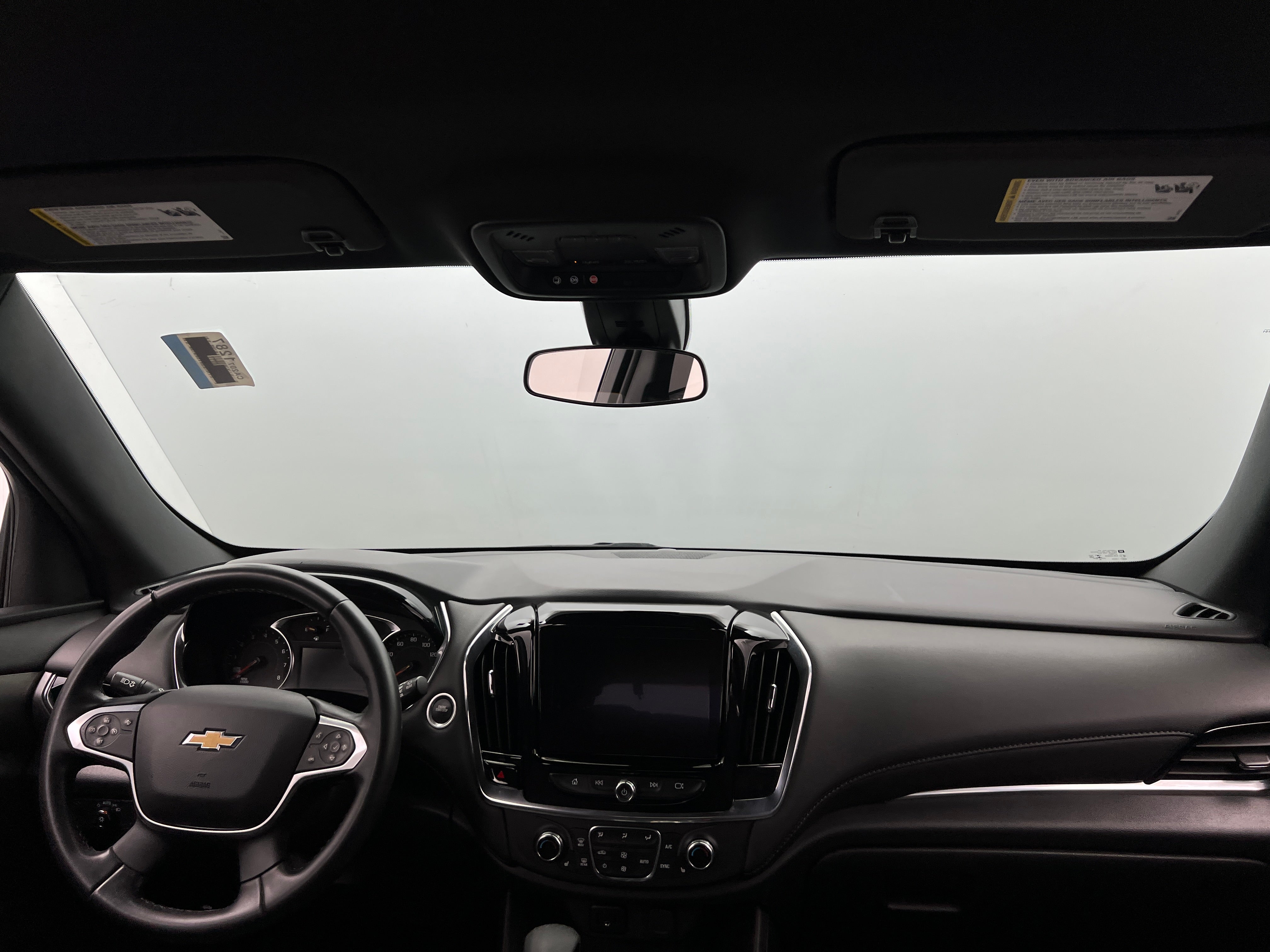2023 Chevrolet Traverse LT 3