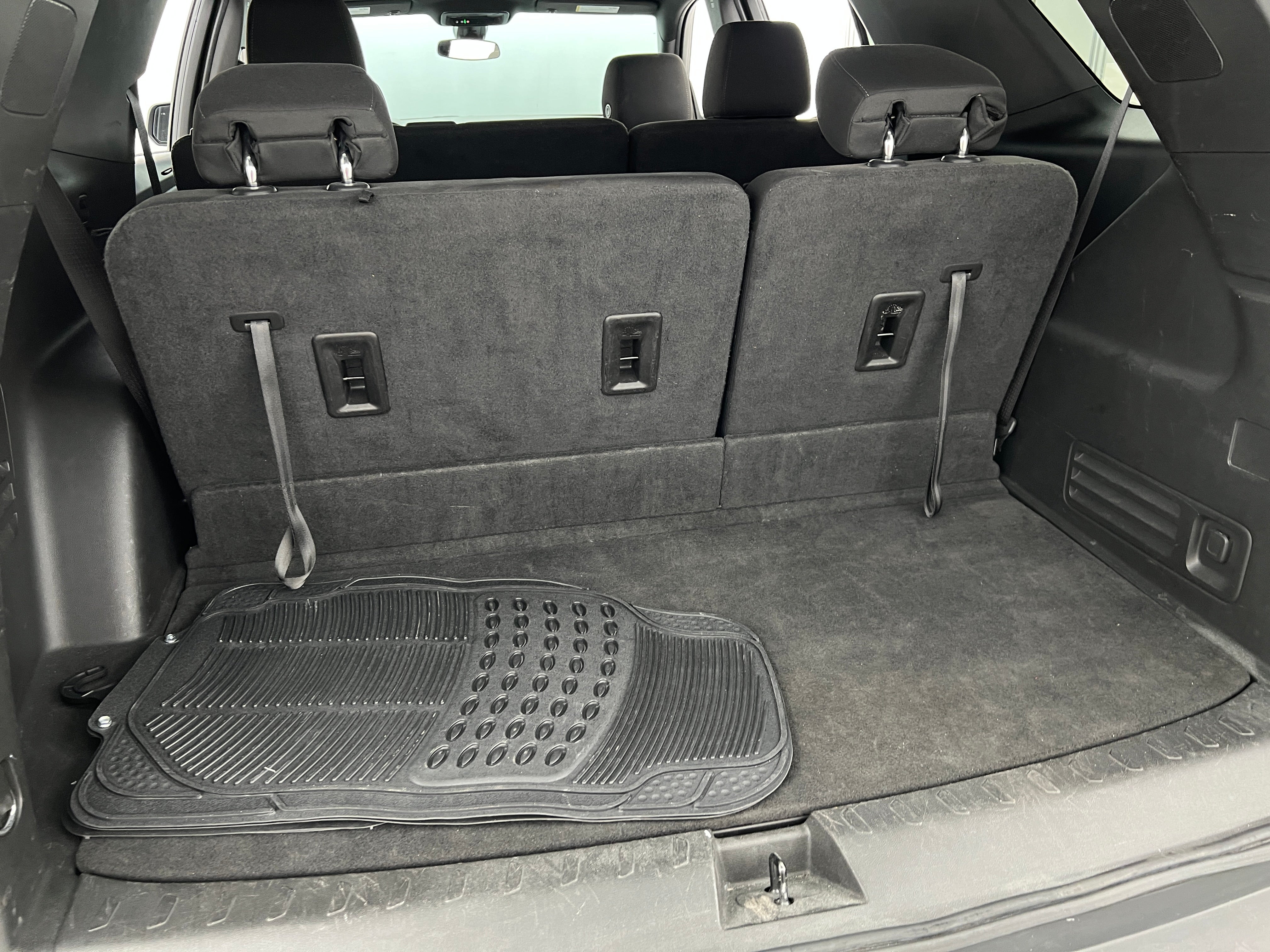 2023 Chevrolet Traverse LT 7