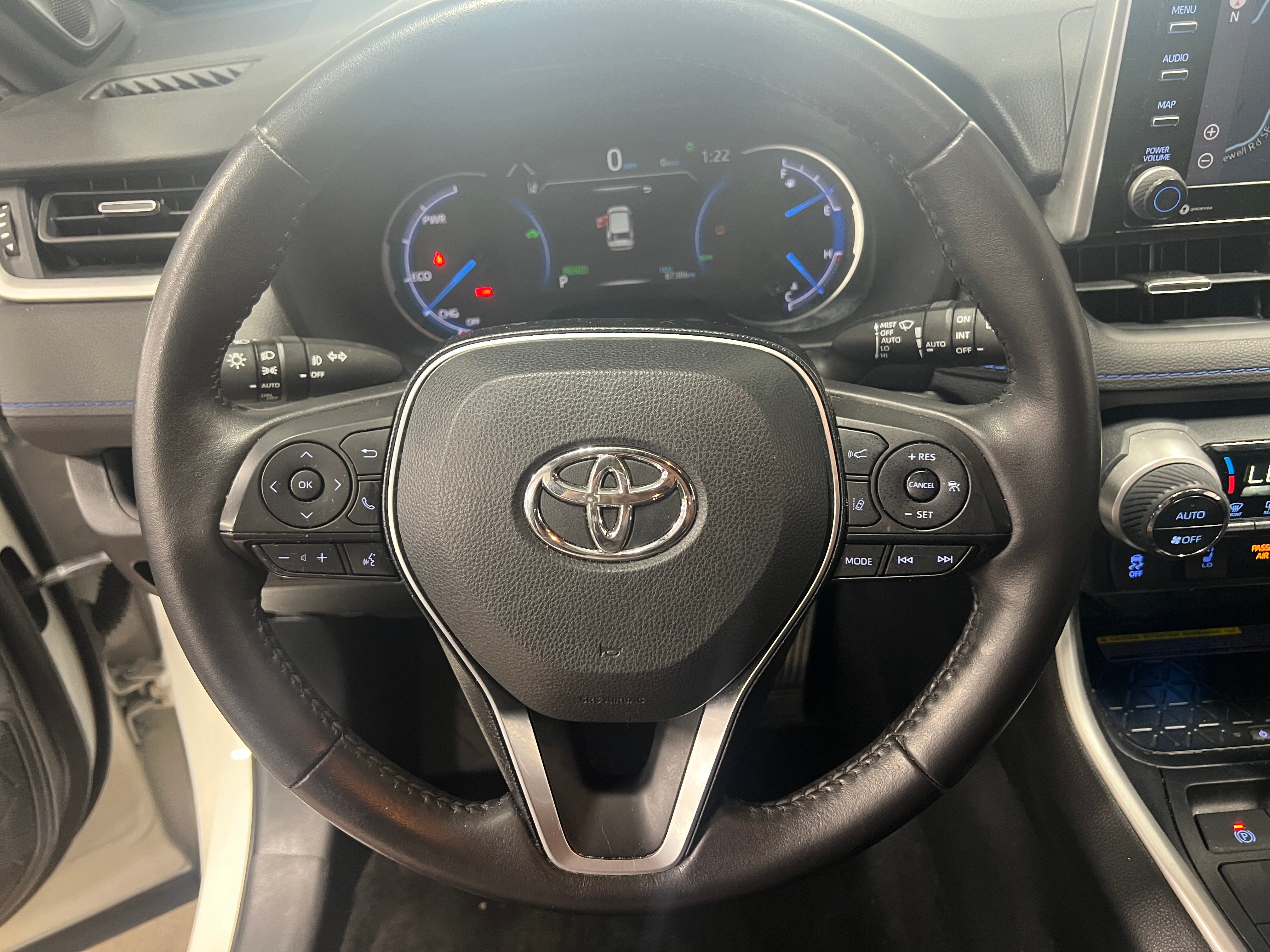 2020 Toyota RAV4 XSE 5