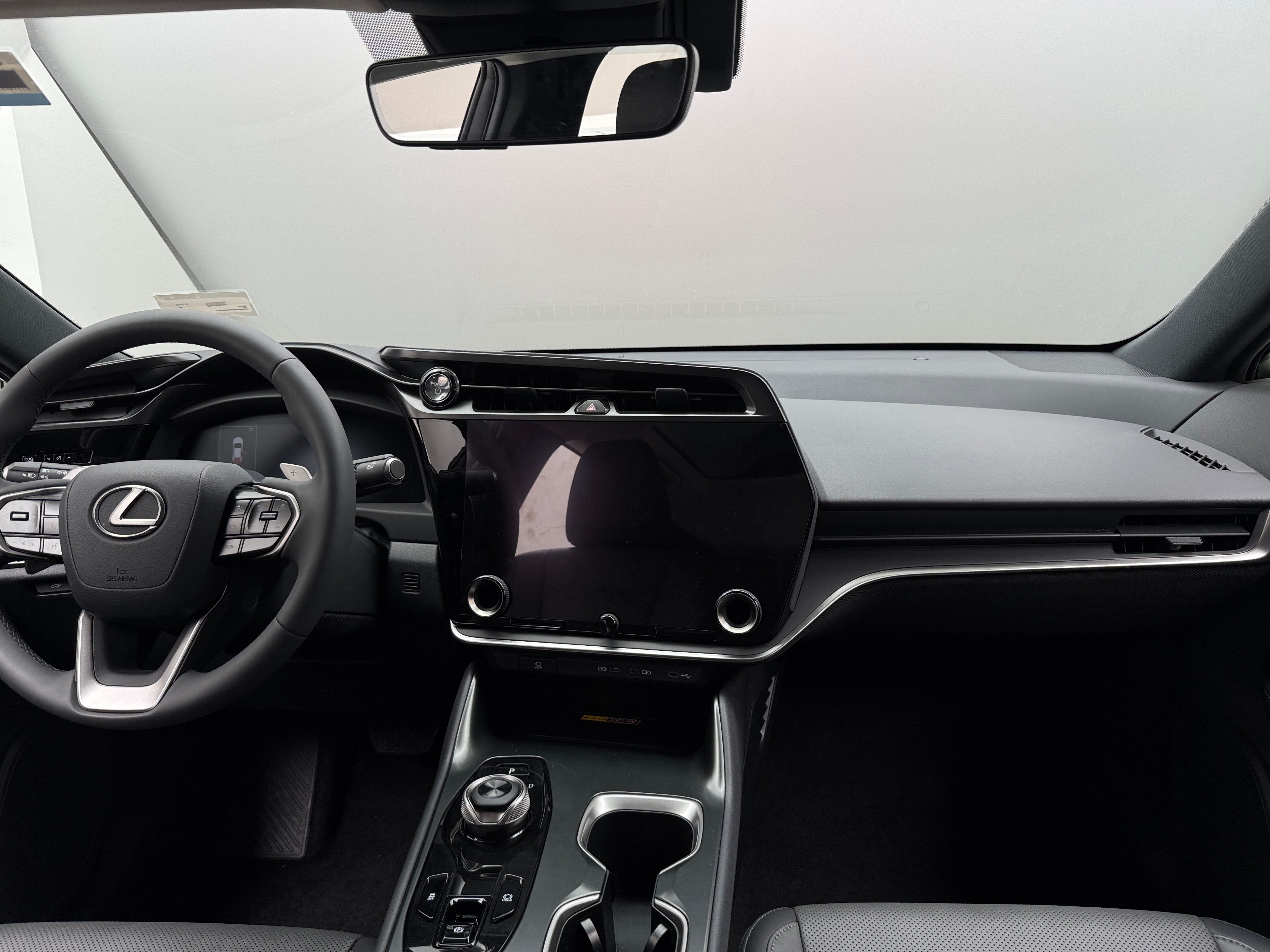2024 Lexus RZ 300e 3