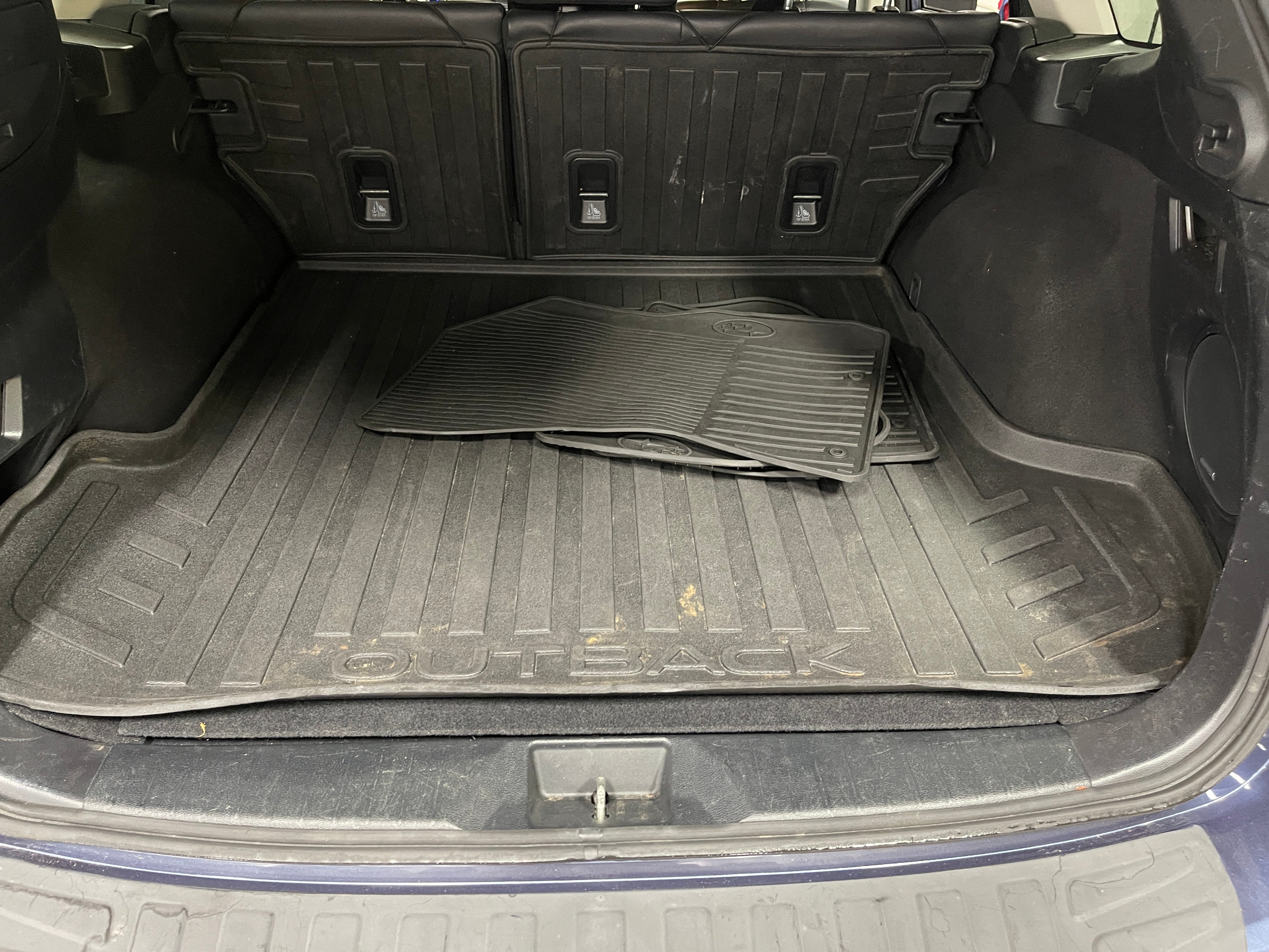 2017 Subaru Outback 3.6R Limited 6