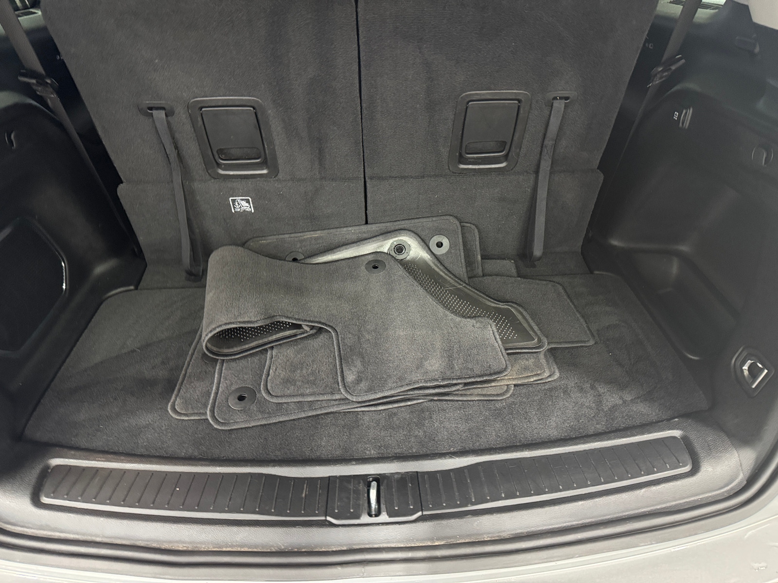 Thumbnail: 2022 Jeep Grand Cherokee L - 6