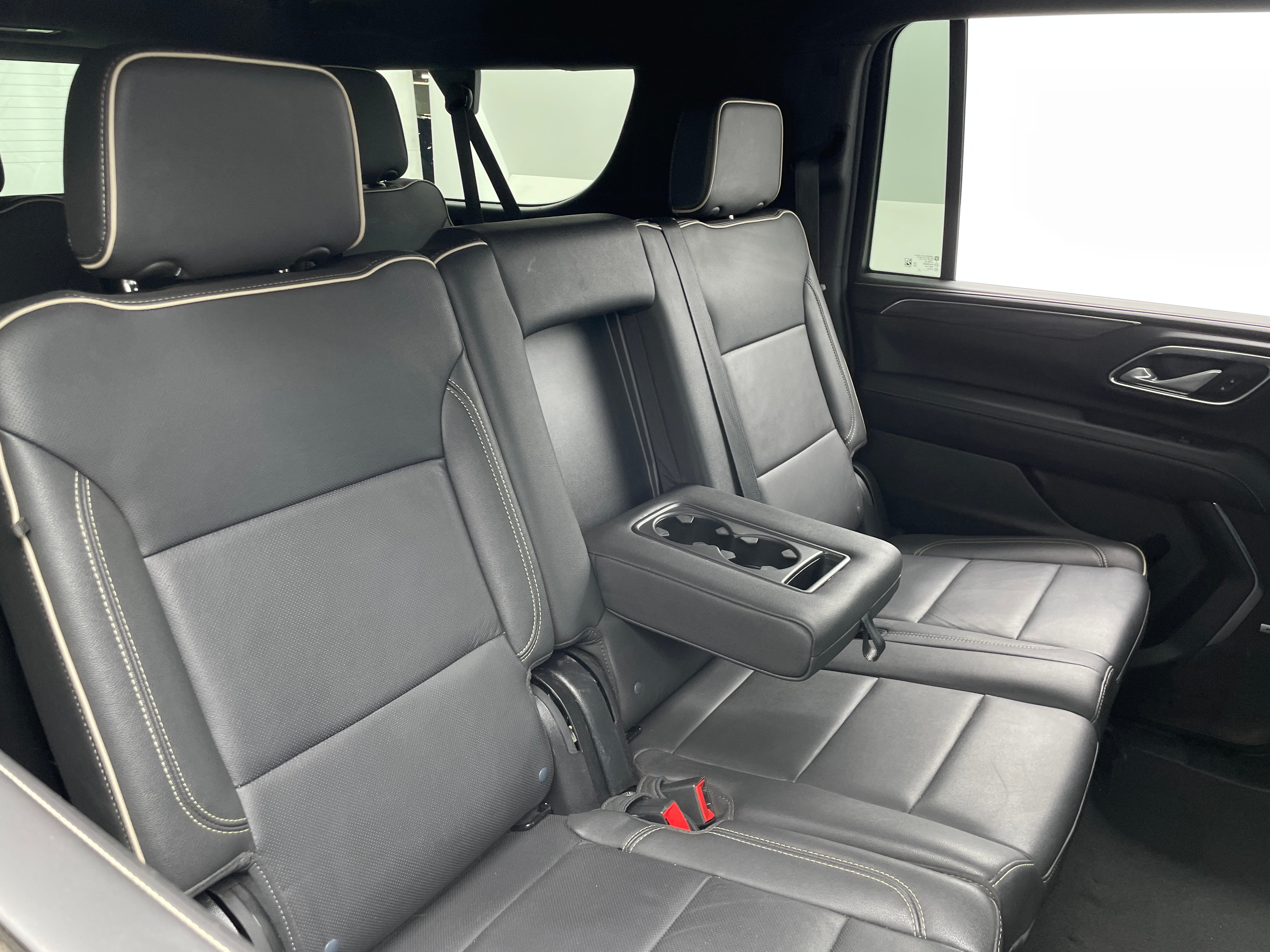2024 GMC Yukon XL SLT 5