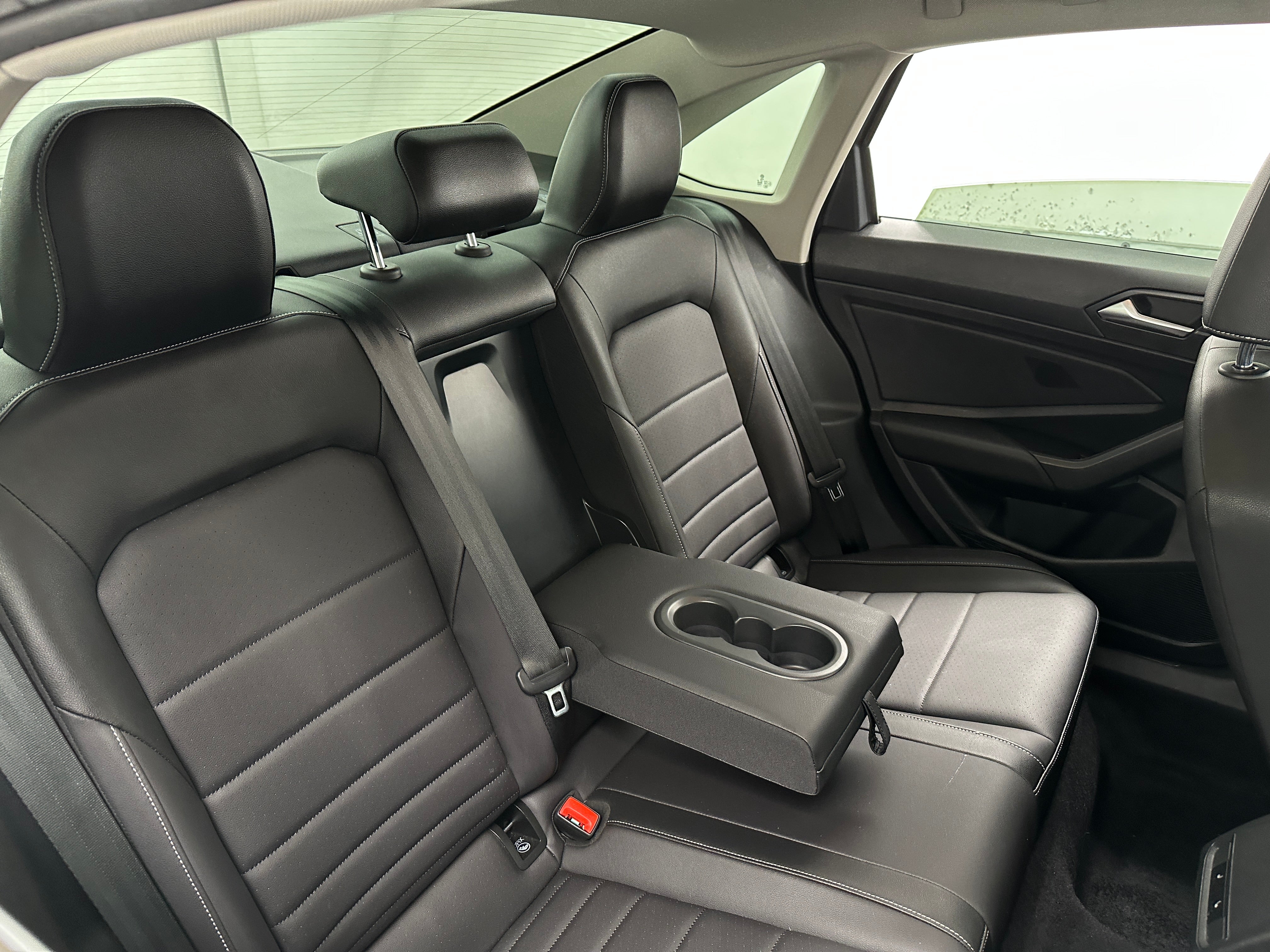 2021 Volkswagen Jetta SEL 5