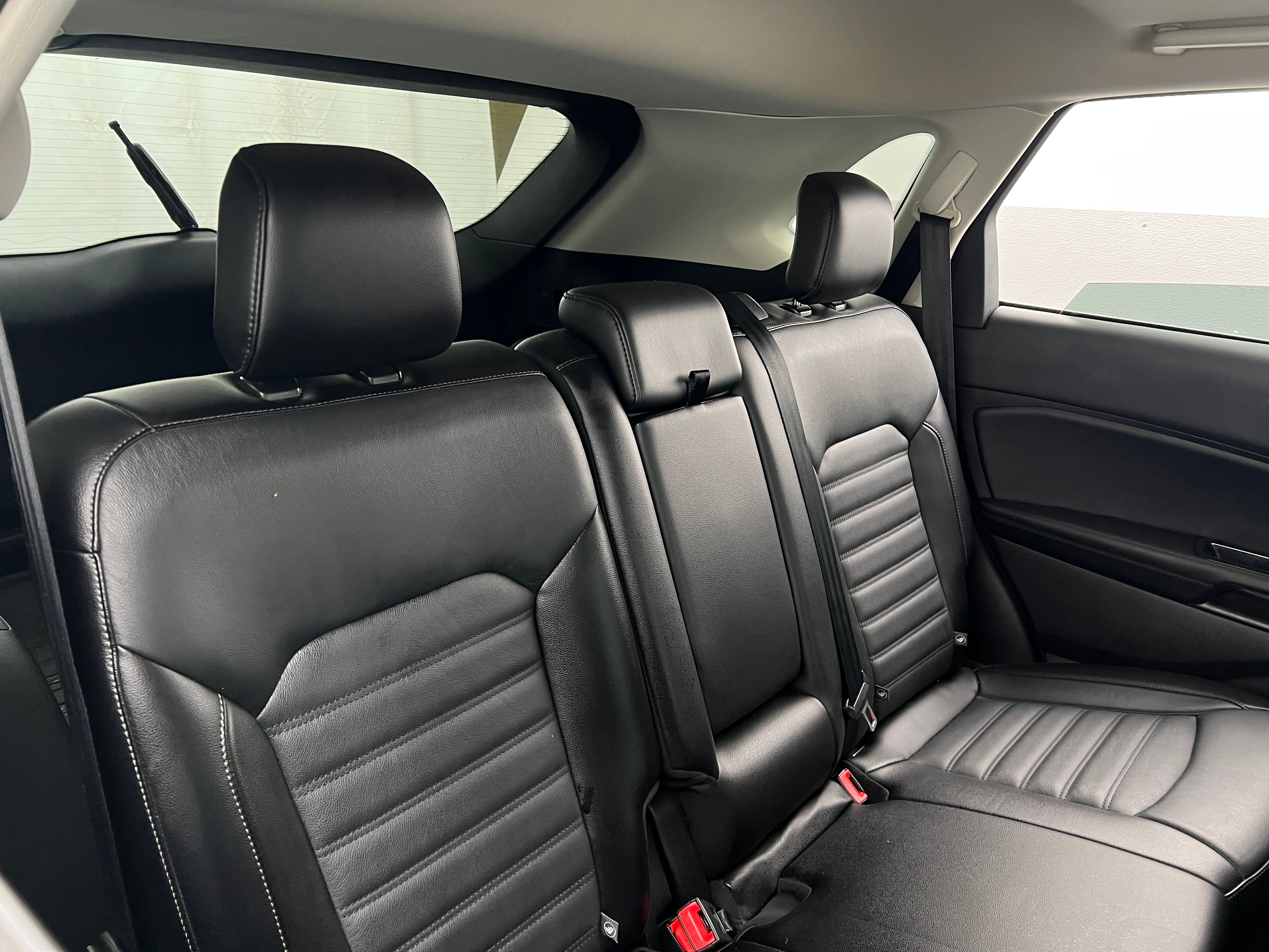 2018 Ford Edge SEL 5