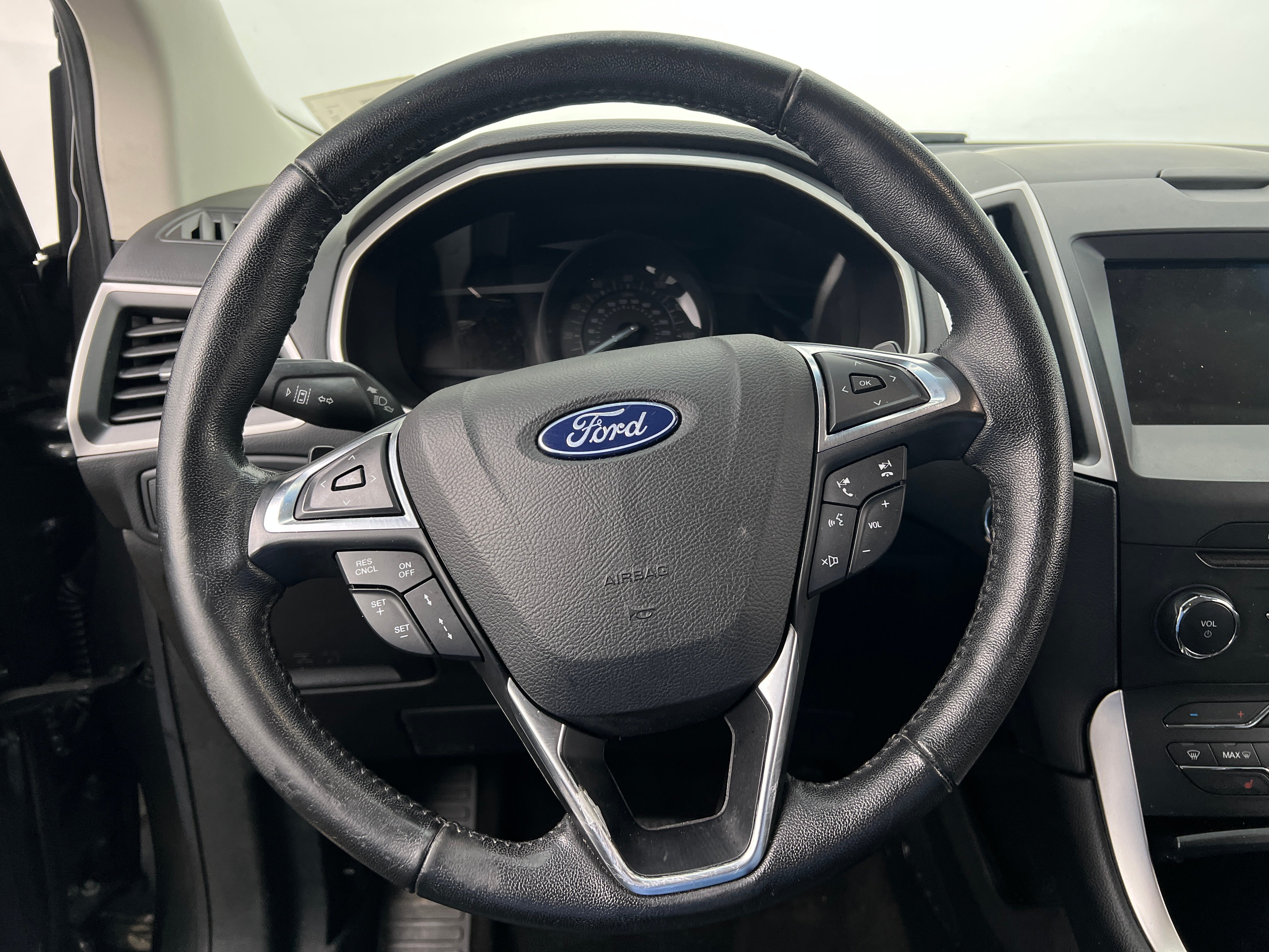 2018 Ford Edge SEL 4
