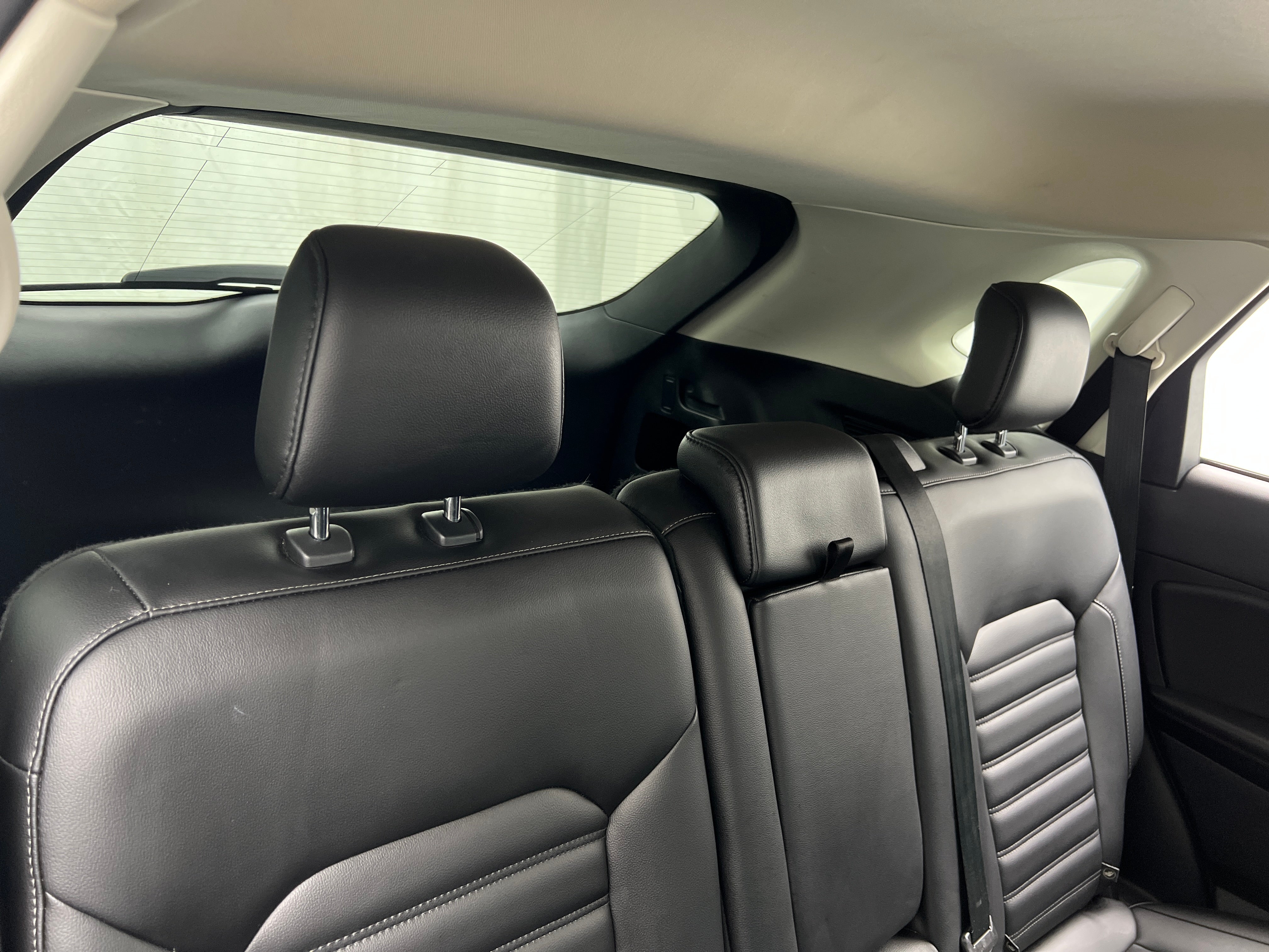 2021 Ford Edge SEL 5