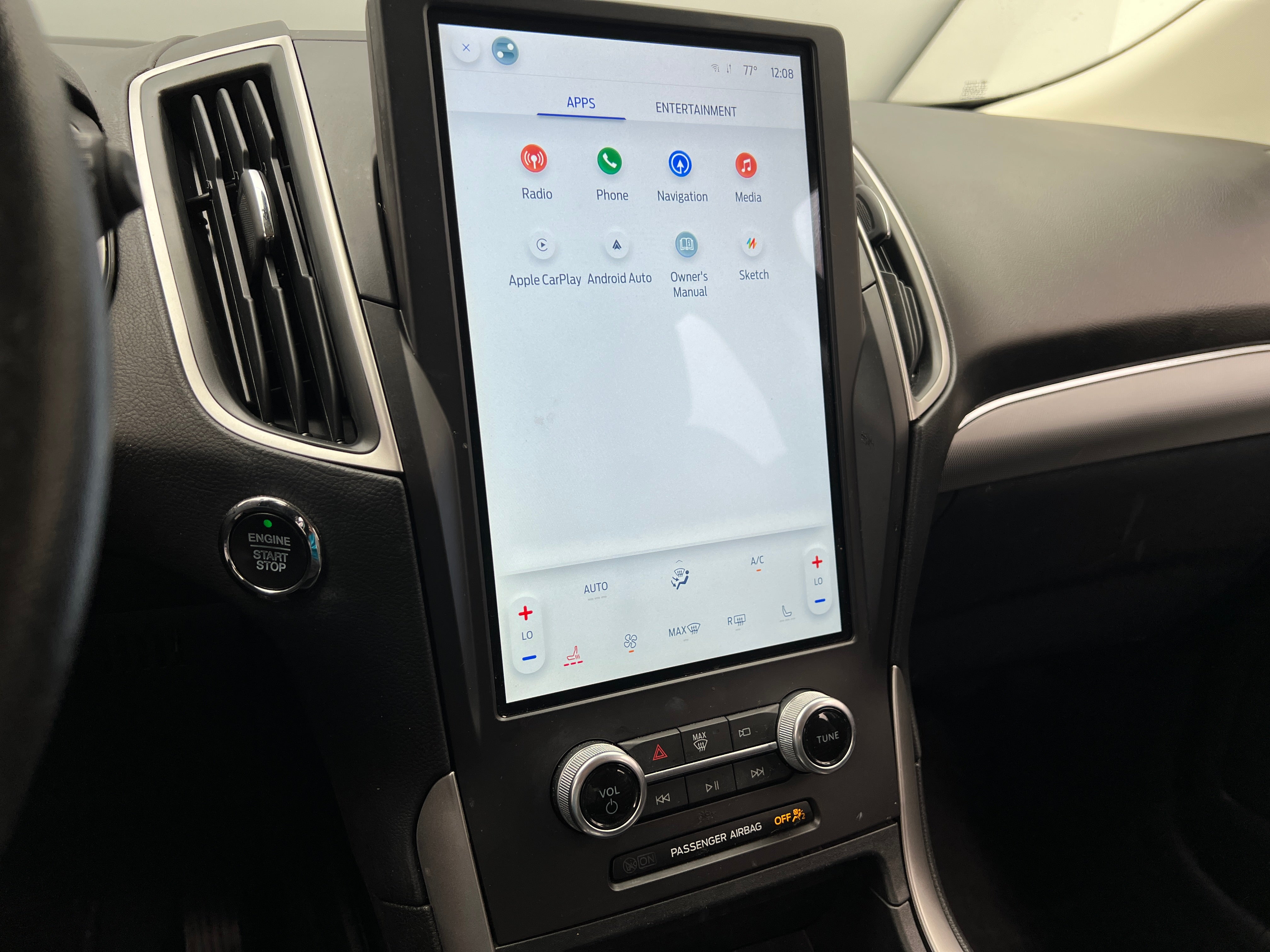 2021 Ford Edge SEL 3