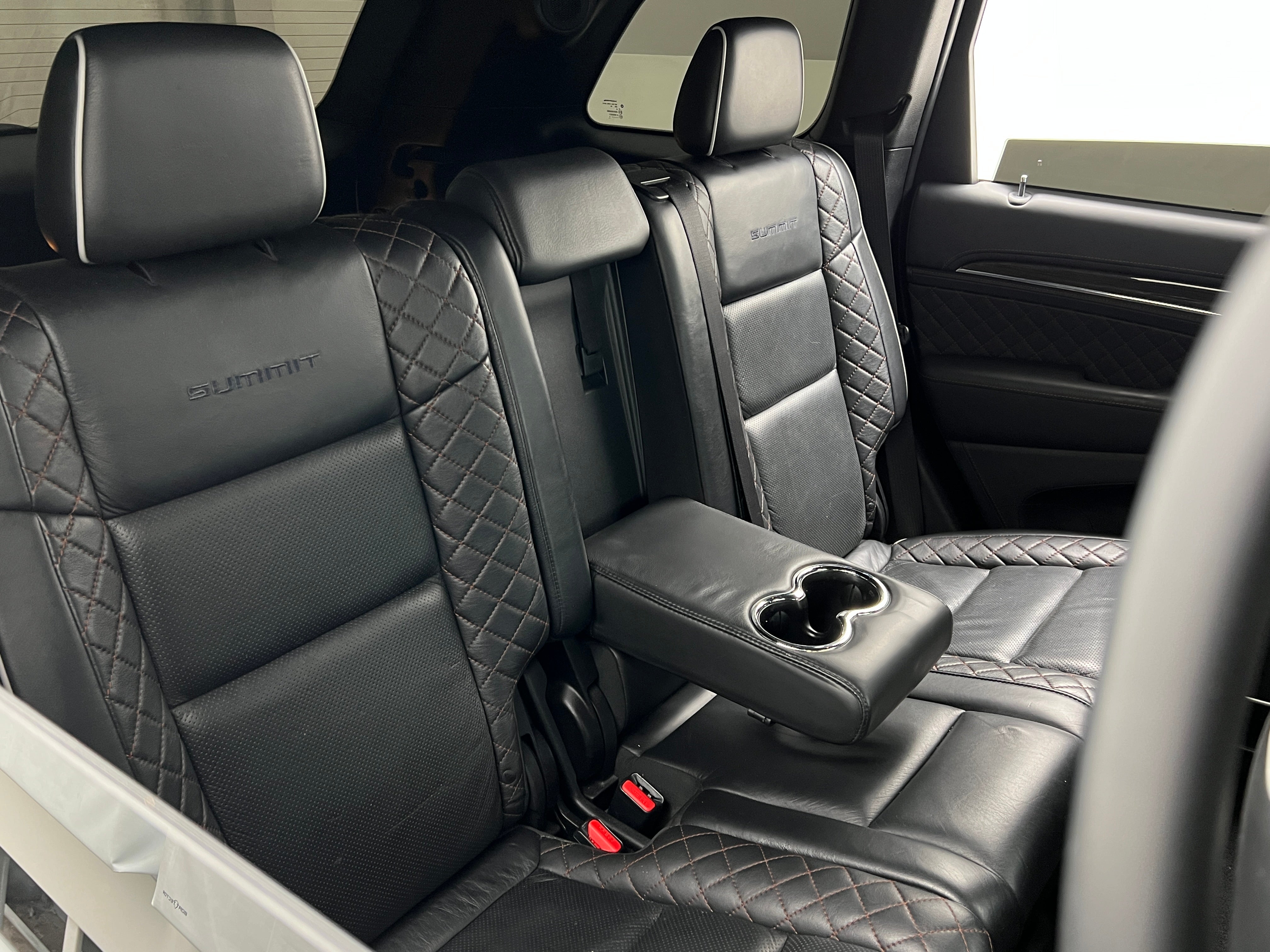 2019 Jeep Grand Cherokee Summit 5