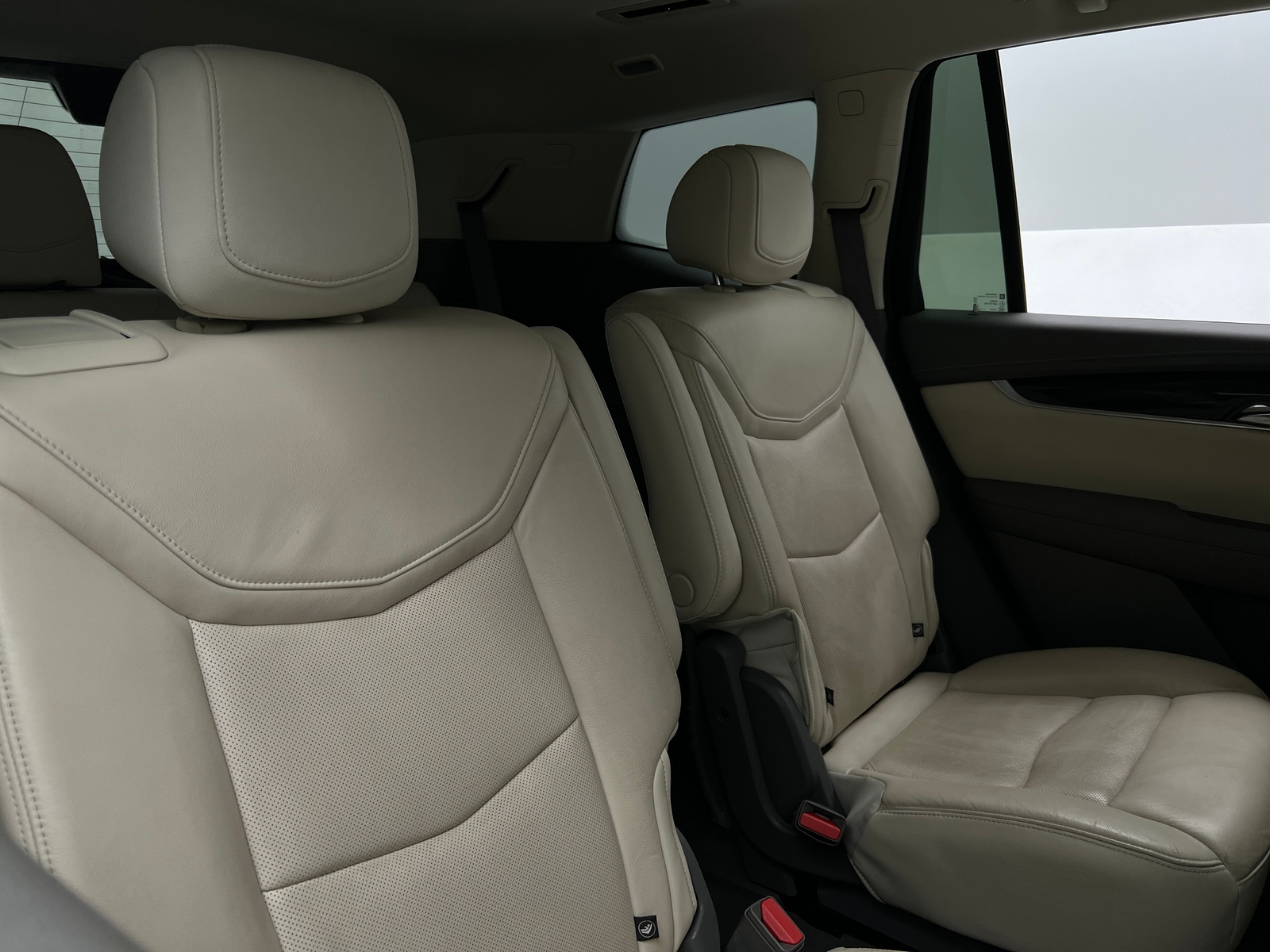 Thumbnail: 2020 Cadillac XT6 - 5