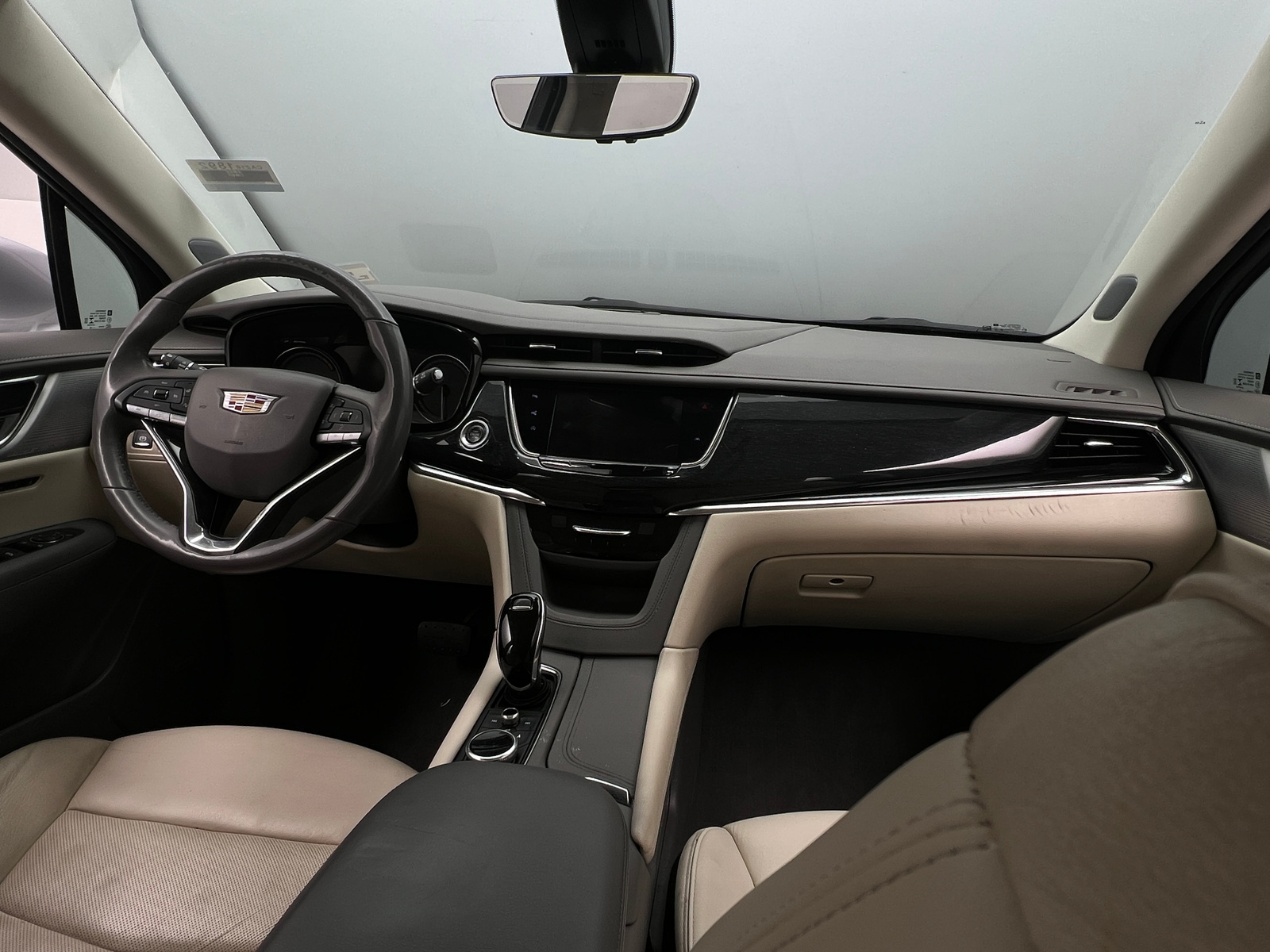 Thumbnail: 2020 Cadillac XT6 - 2