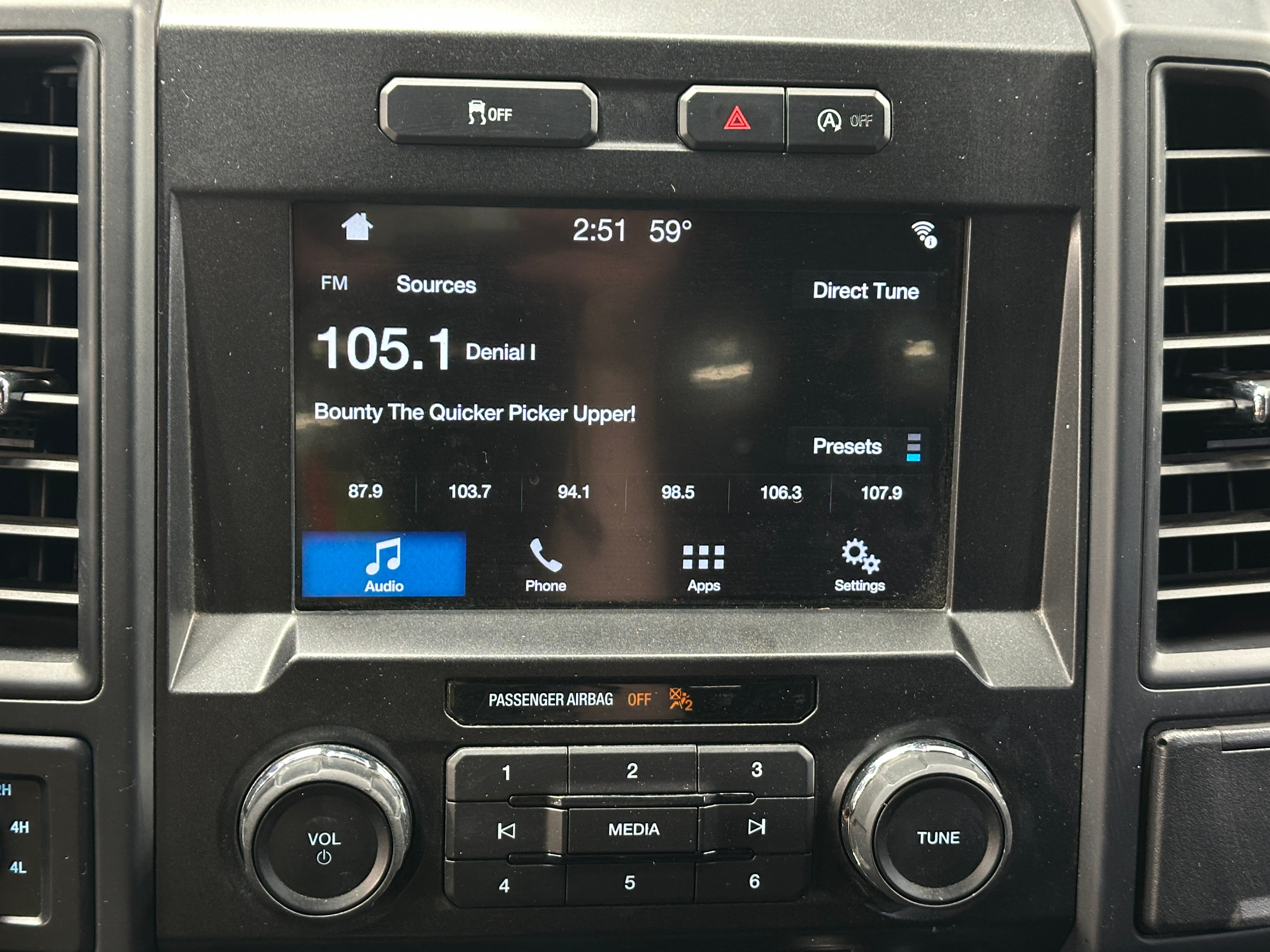 2018 Ford Econoline E-150 4