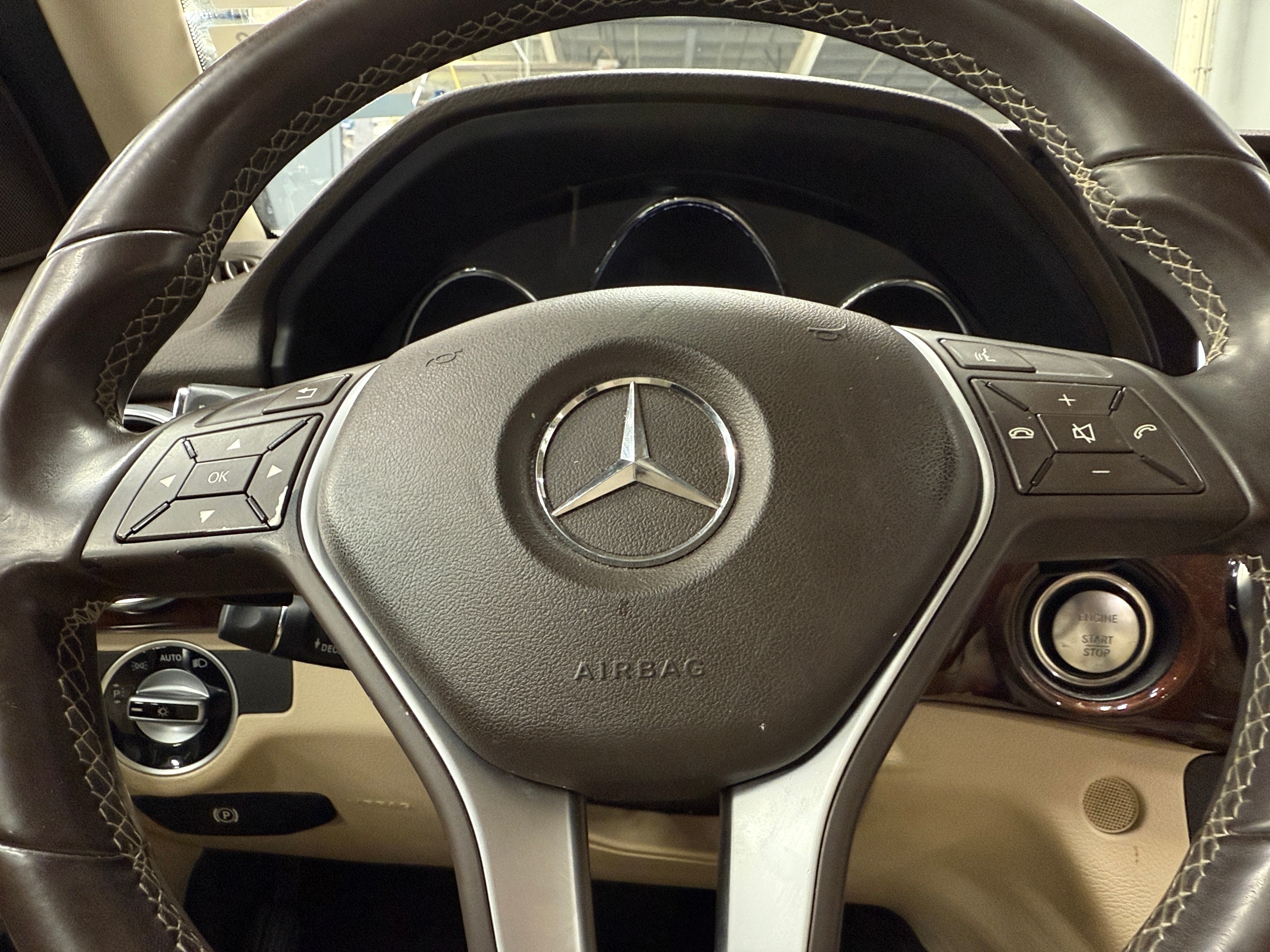 2013 Mercedes-Benz GLK 350 4MATIC 4
