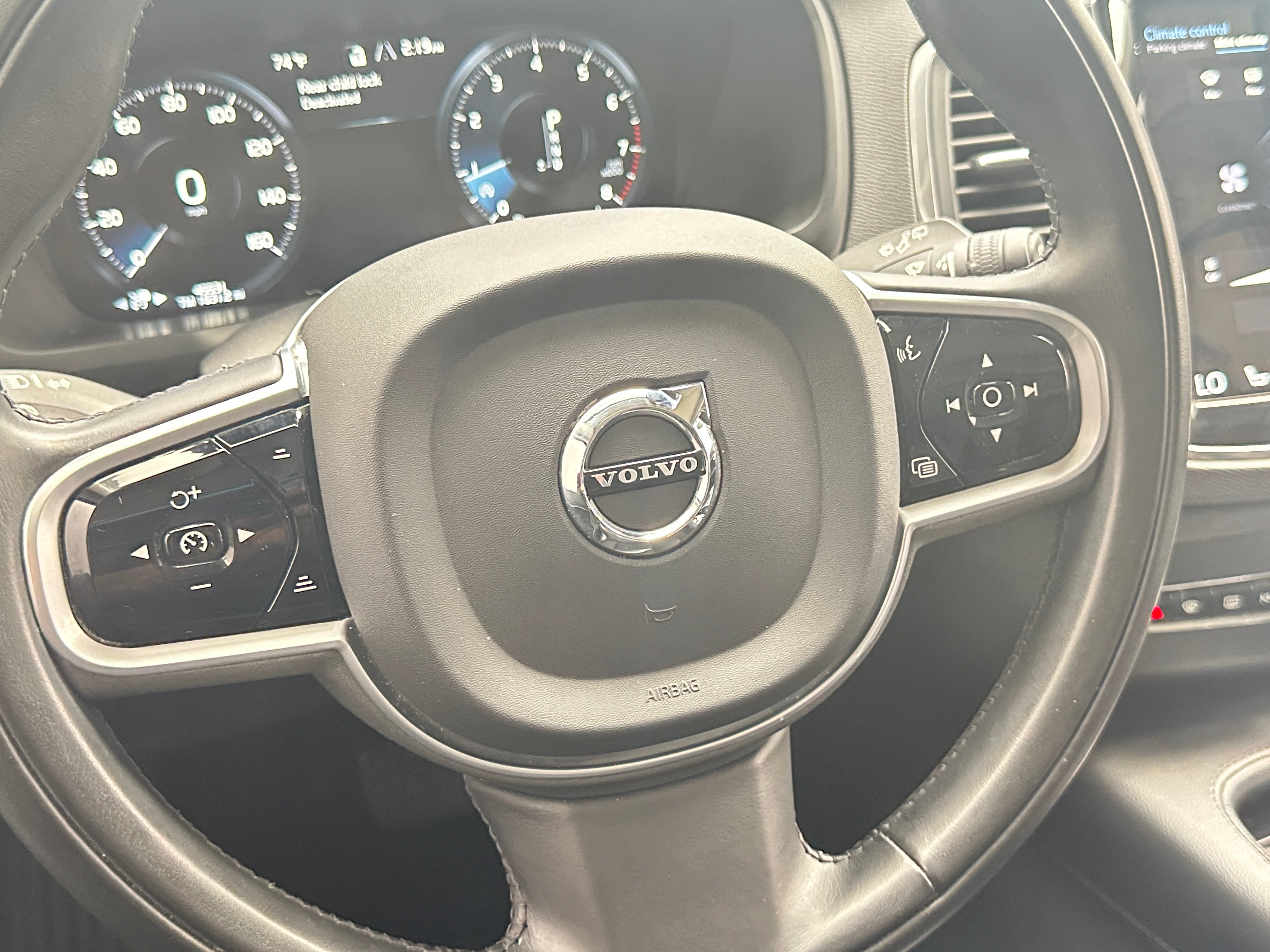 2020 Volvo XC90 T5 Momentum 5