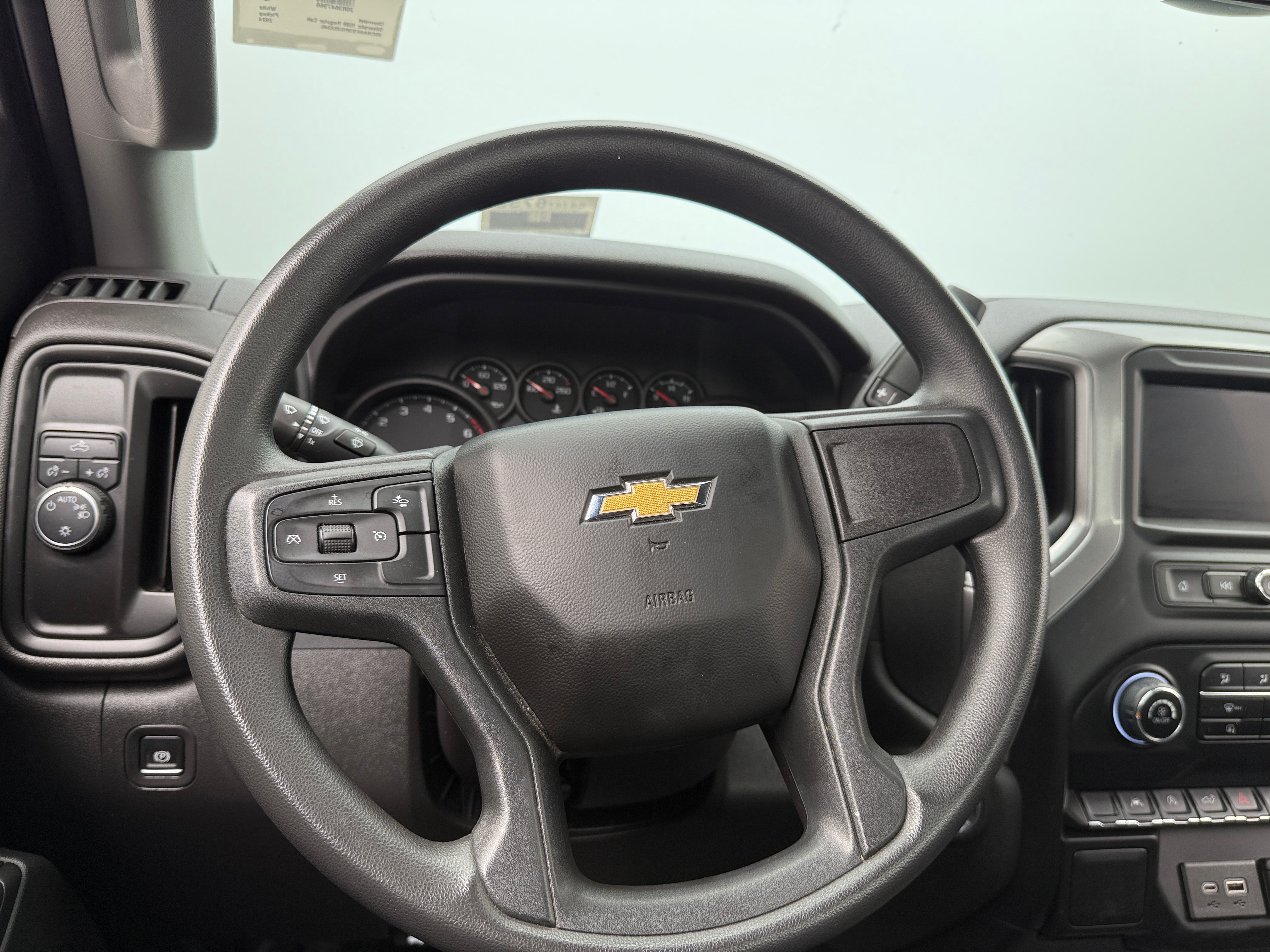 2024 Chevrolet Silverado 1500 Work Truck 5
