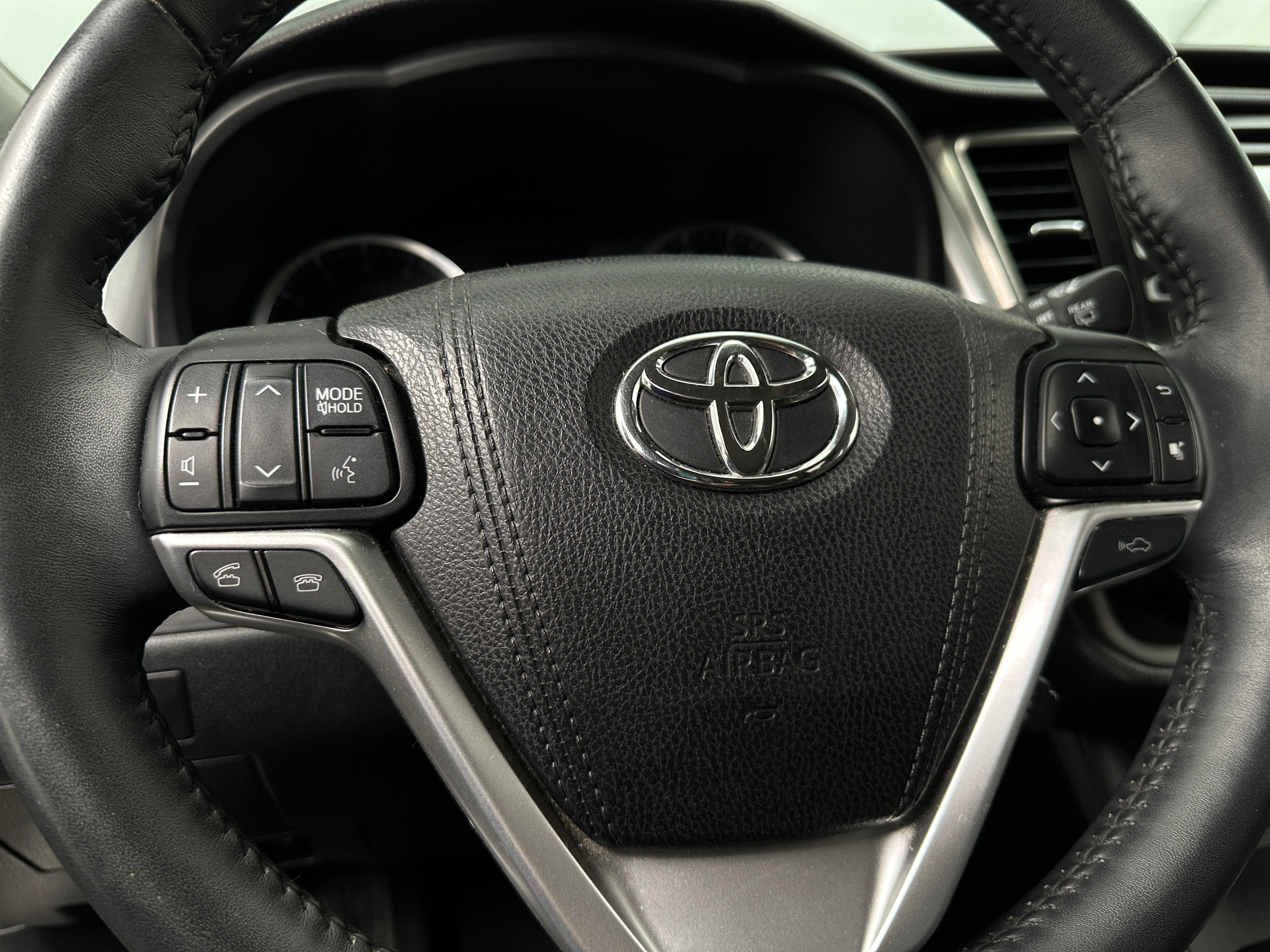 2016 Toyota Highlander Limited Platinum 4