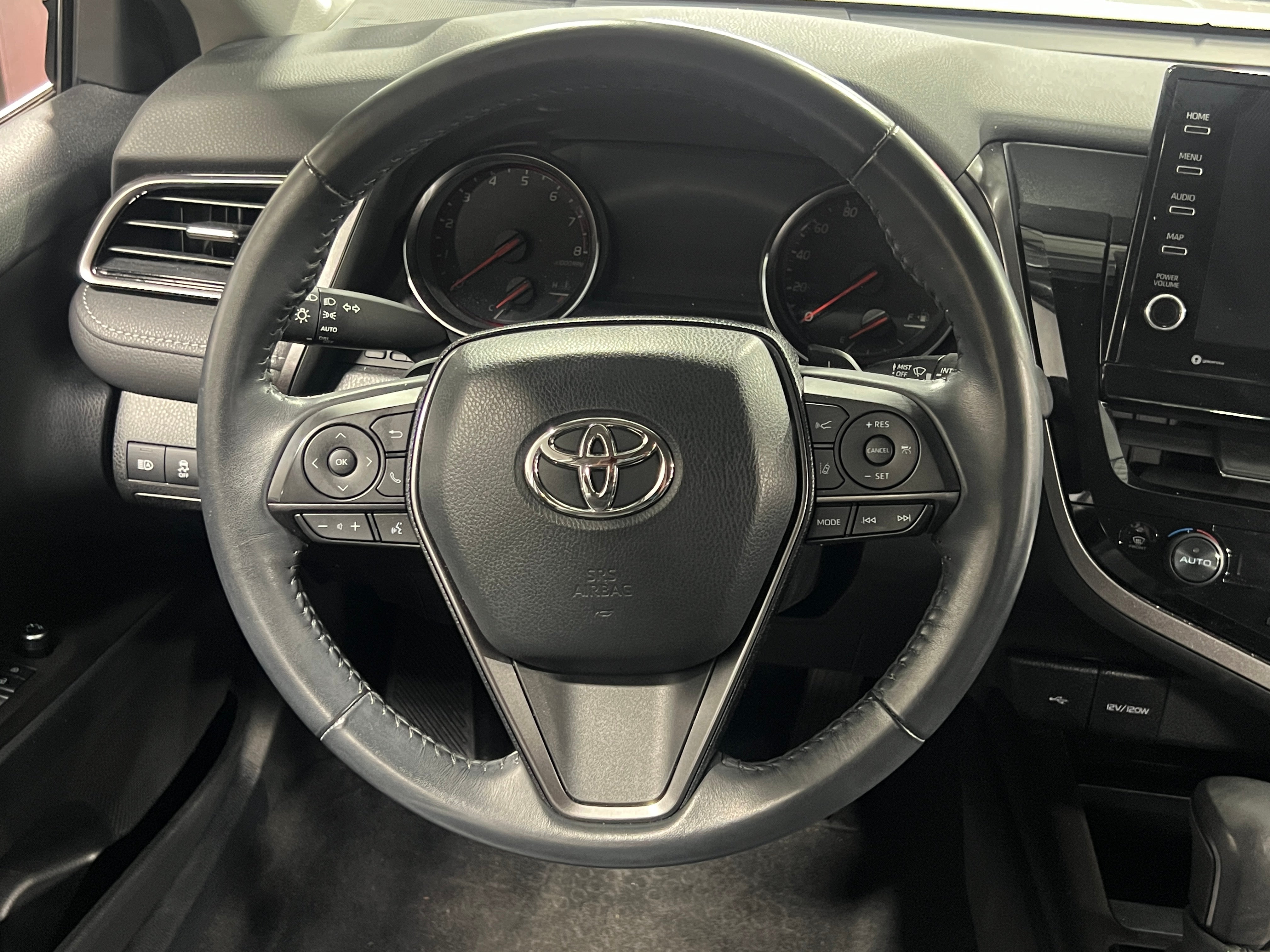 2021 Toyota Camry XSE 4