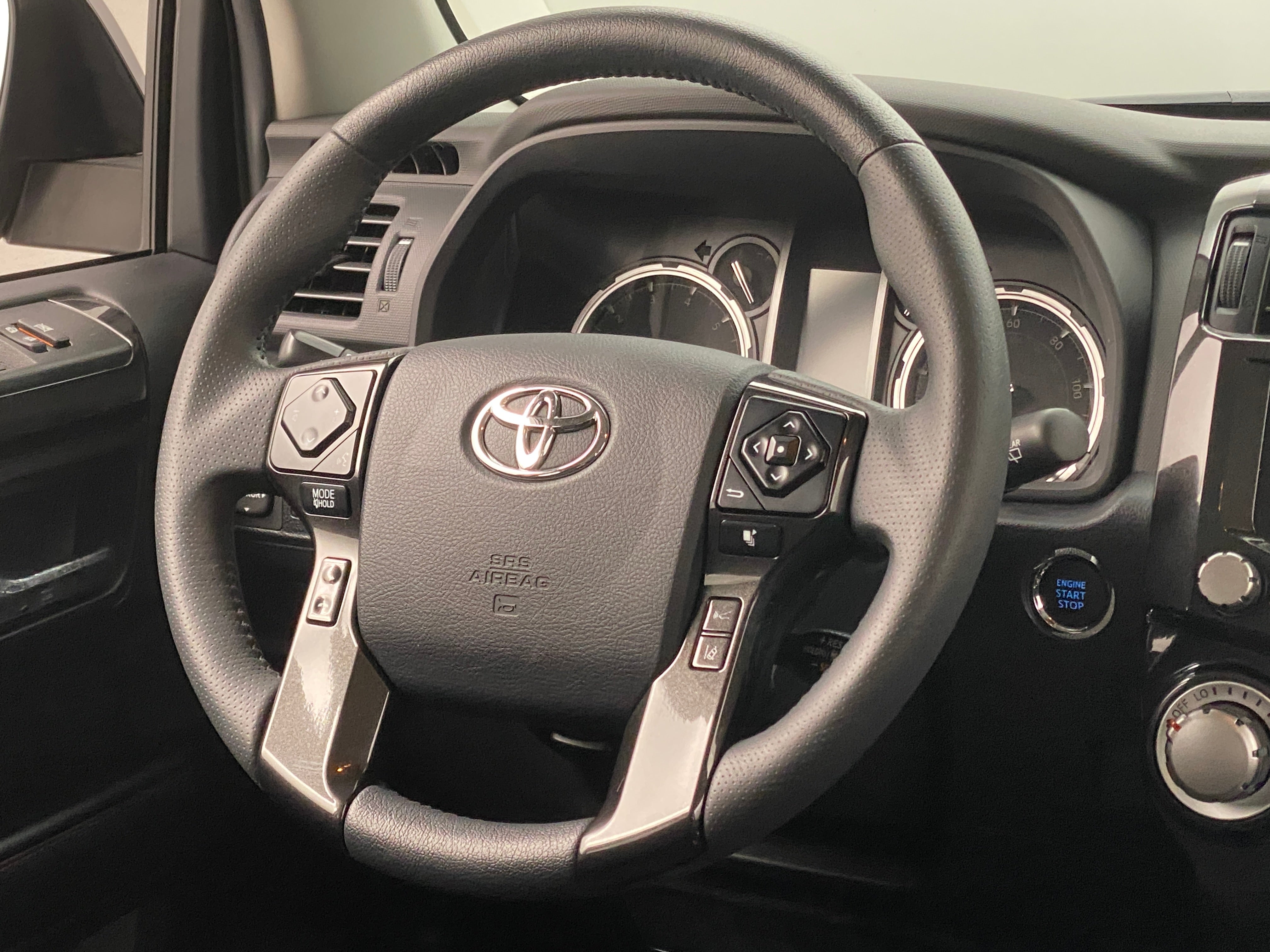 2023 Toyota 4Runner TRD Off Road 5