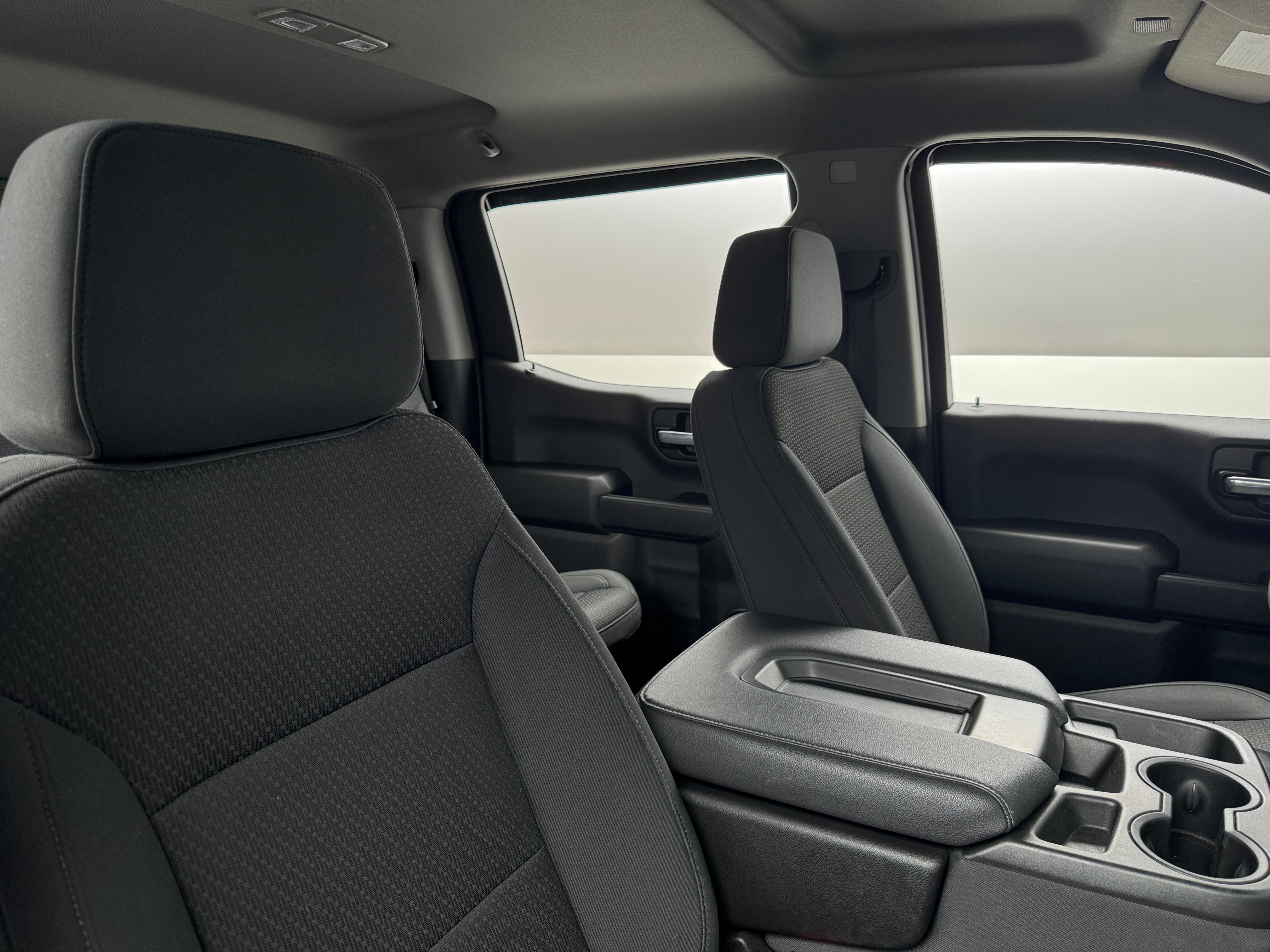 2021 Chevrolet Silverado 1500 Custom 2