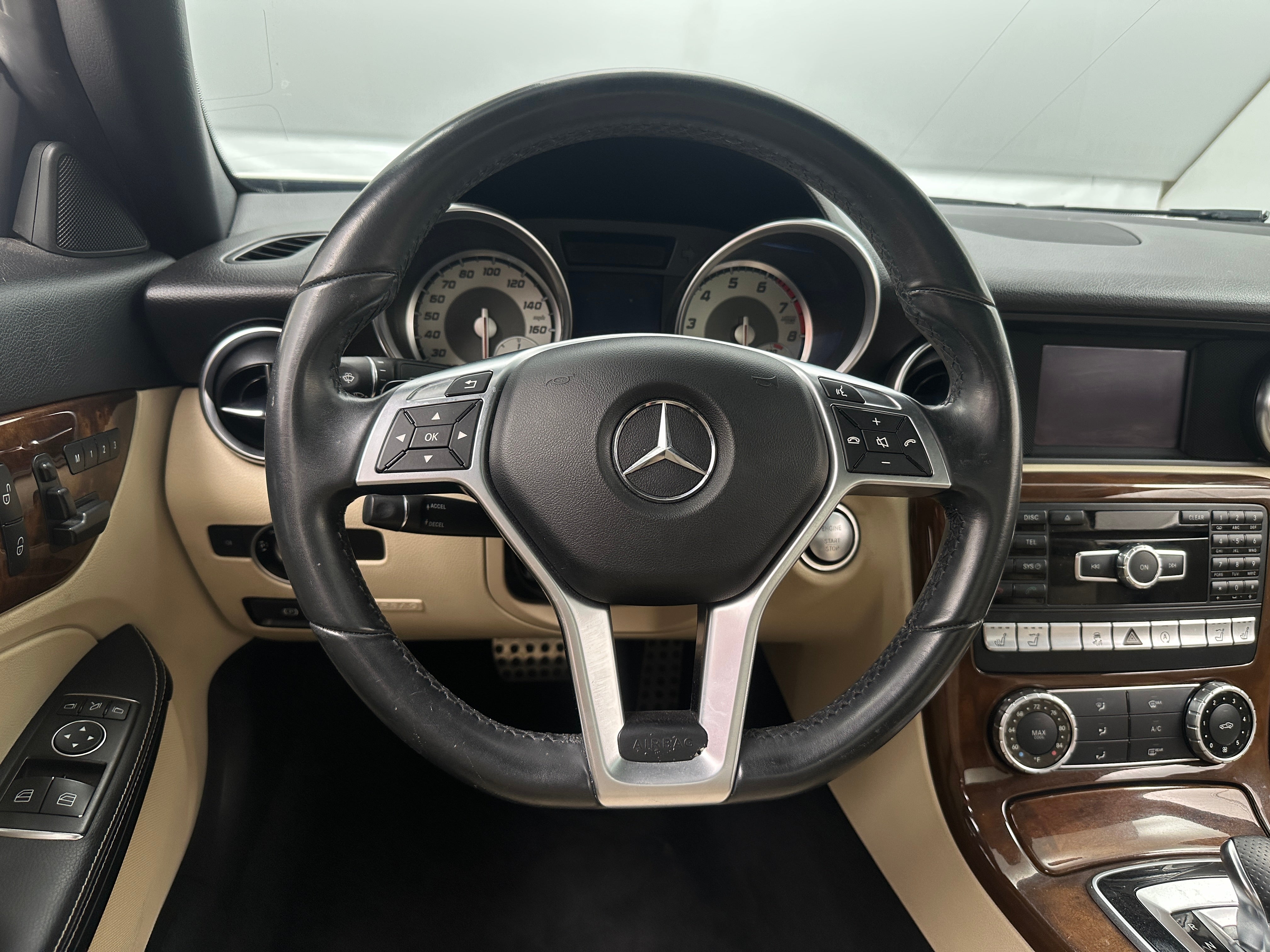 2016 Mercedes-Benz SLK 300 3