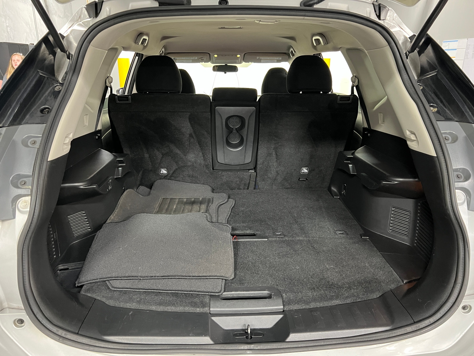 Thumbnail: 2016 Nissan Rogue - 7