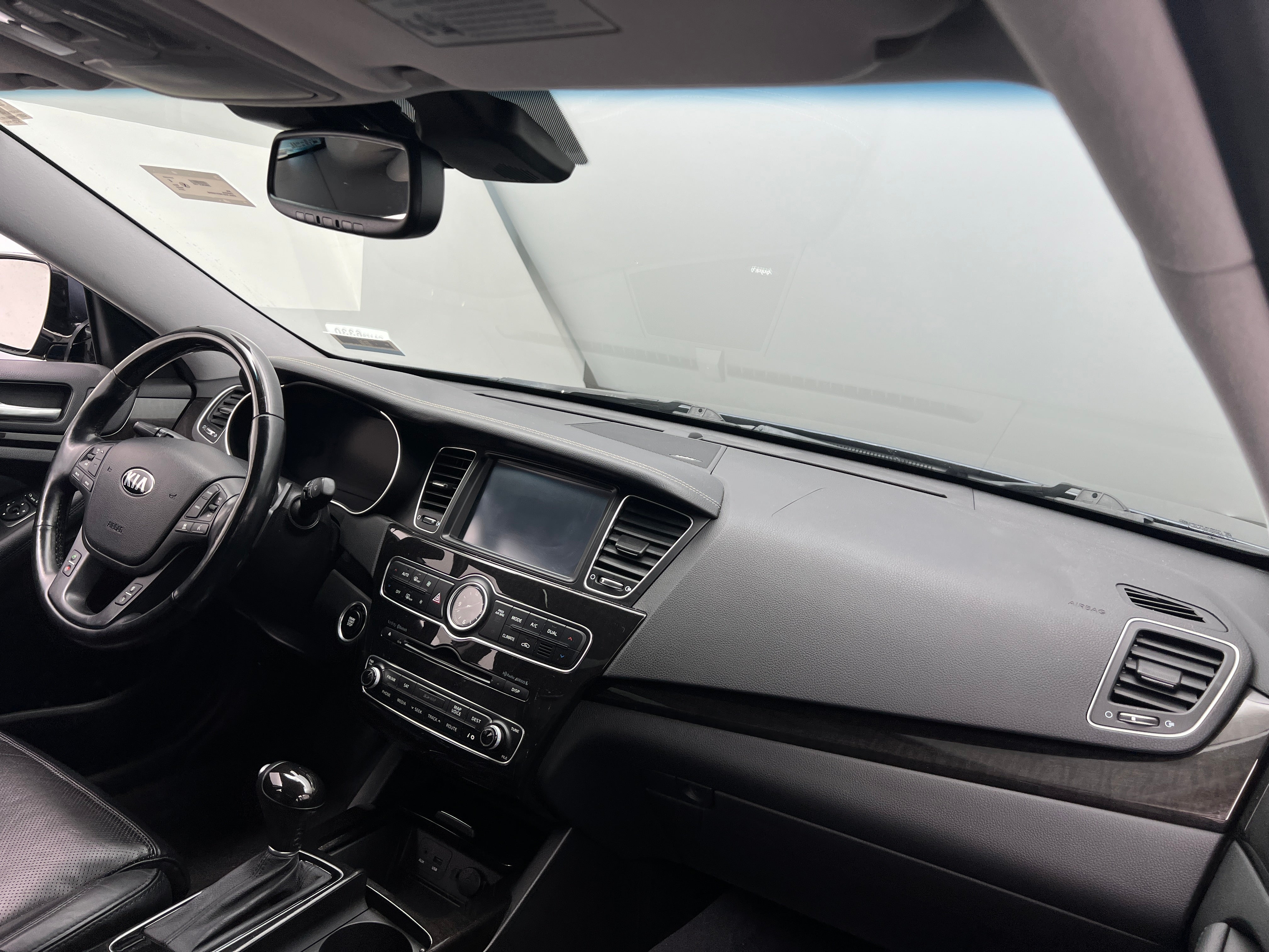 2014 Kia Cadenza Premium 2
